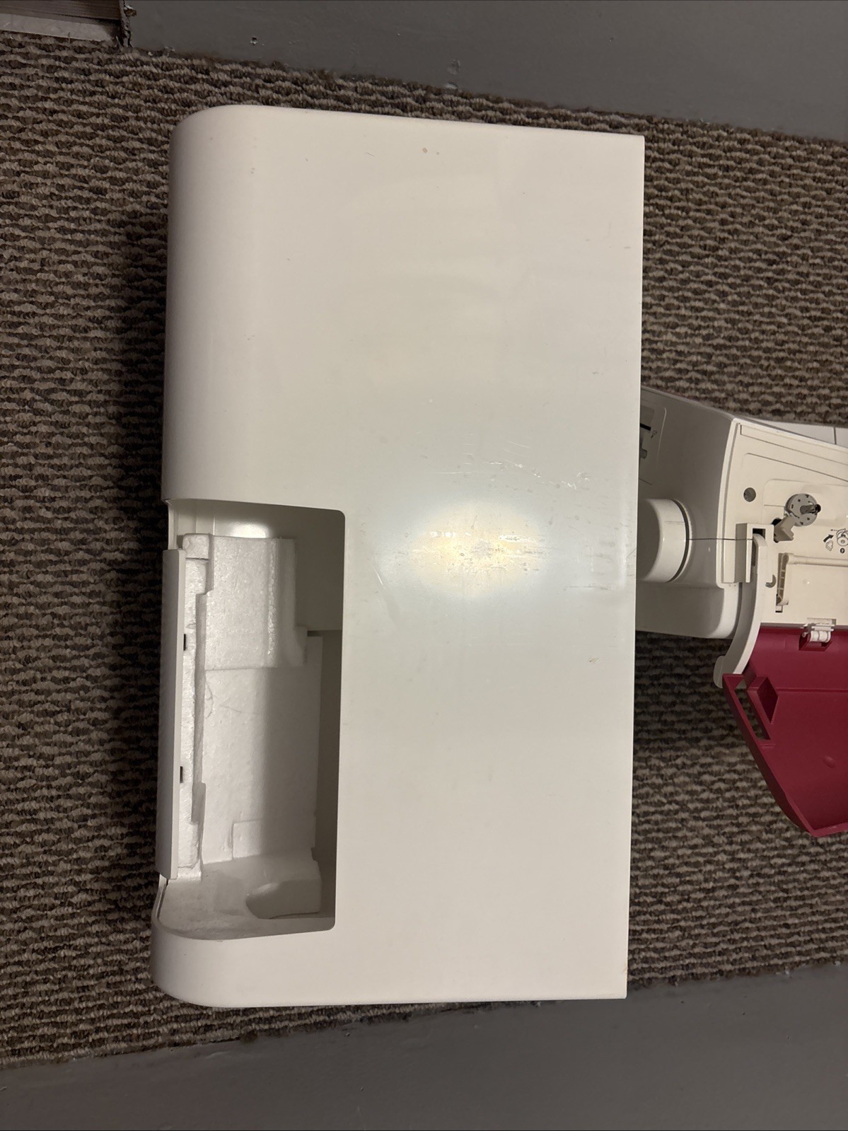 Laura Ashley Innov-ís 5000 Sewing Machine **(Missing Embroidery Attachment)*