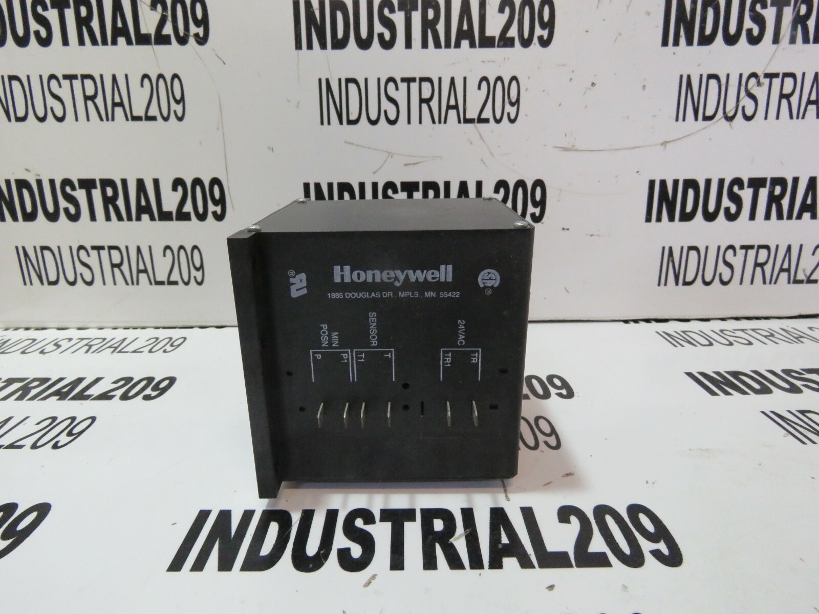 HONEYWELL DAMPER ACTUATOR MODULATING CONTROL M7415B 1004 NEW IN BOX