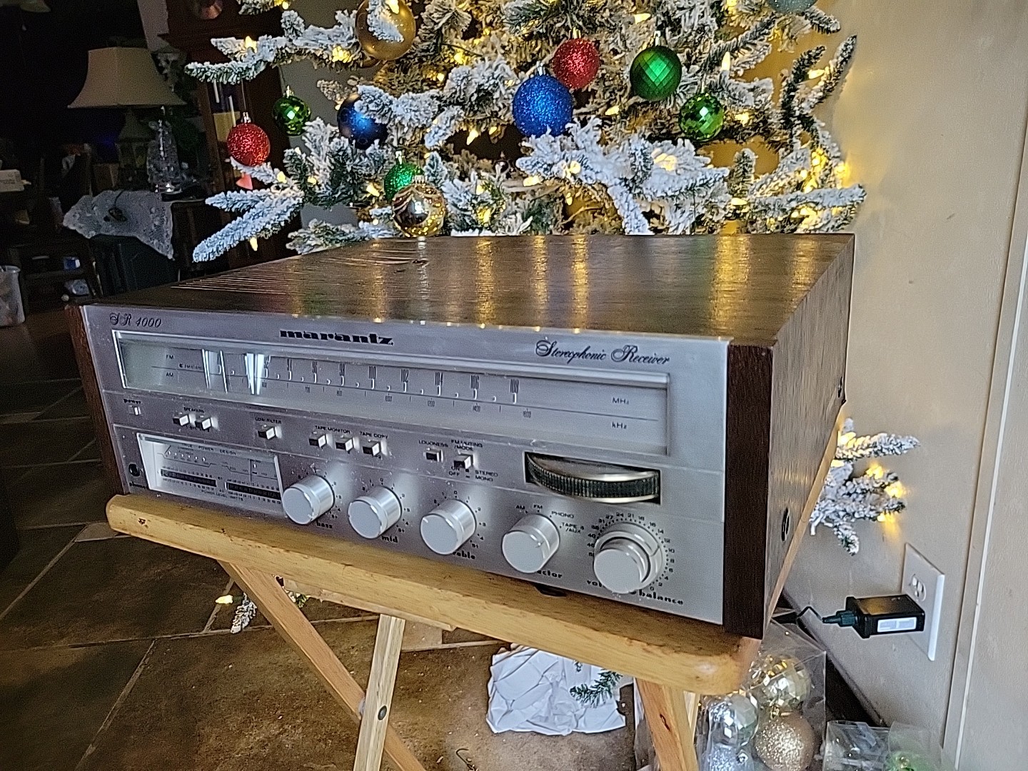 Vintage Marantz SR-4000 Stereo Receiver - TESTED WORKING