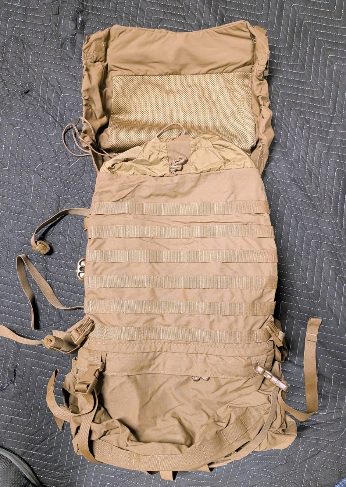USMC FILBE Rucksack, EXCELLENT CONDITION, Complete System (no pouches)