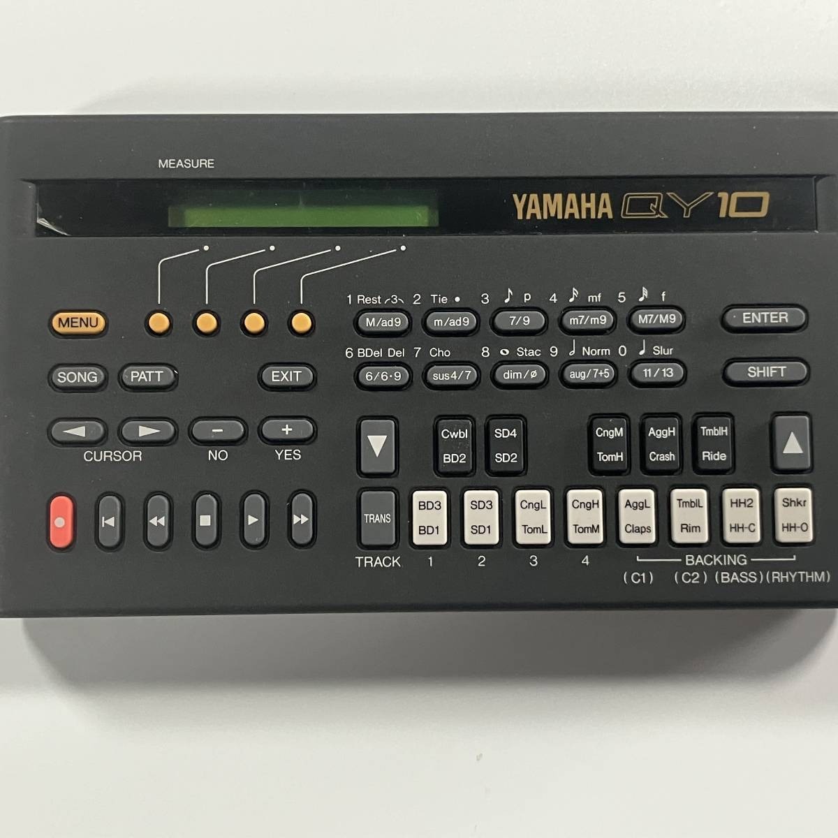 YAMAHA QY10 Music Sequencer Portable AWM Sound Module MIDI 8-Track w/ Case Used