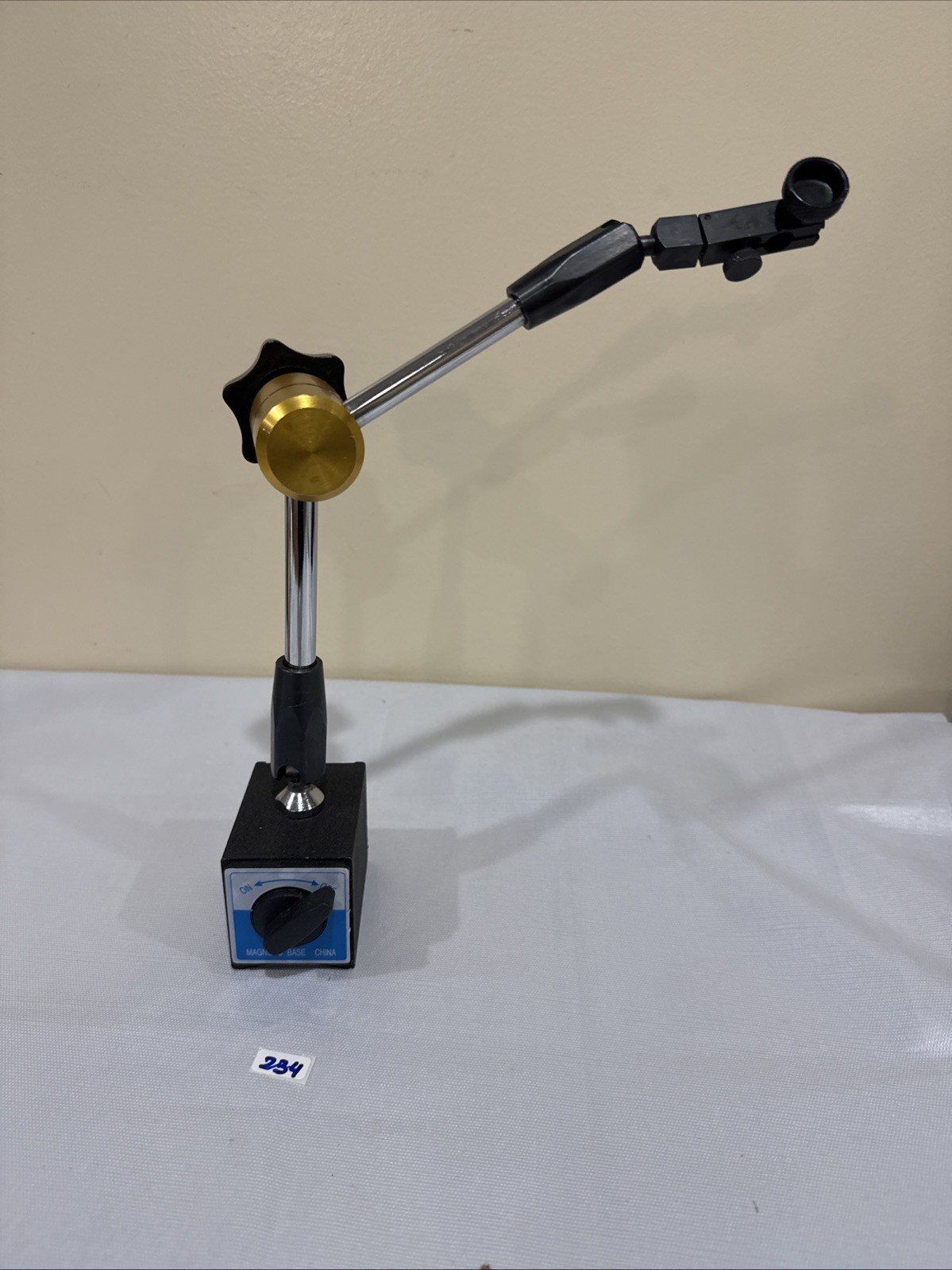 Adjustable Indicator Holder and Positioner w/ Universal Magnetic Base