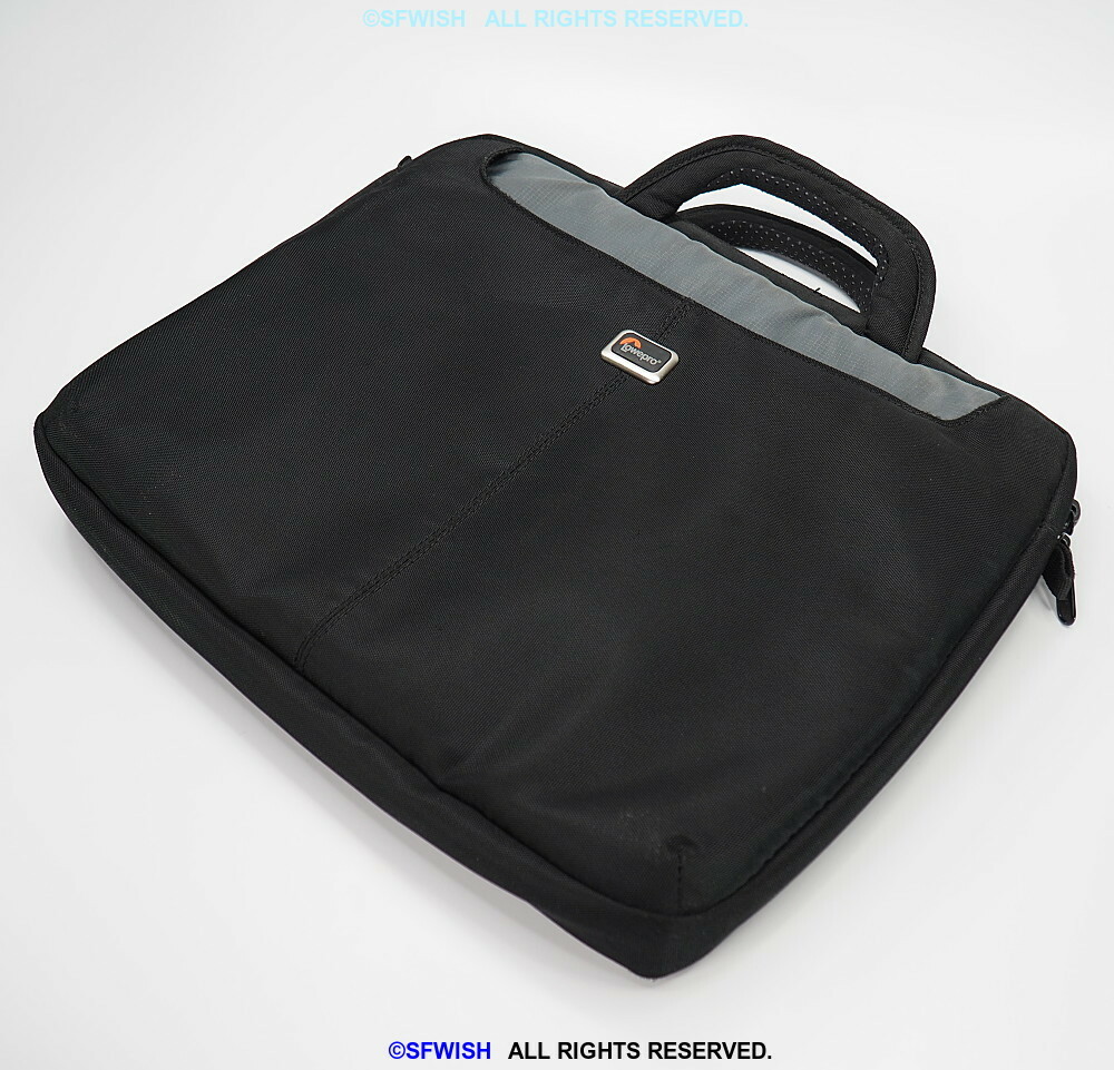 Lowepro Transit 15" Notebook Carrying Case (14.6 x 2 x 11 inches) *CLEAN!*