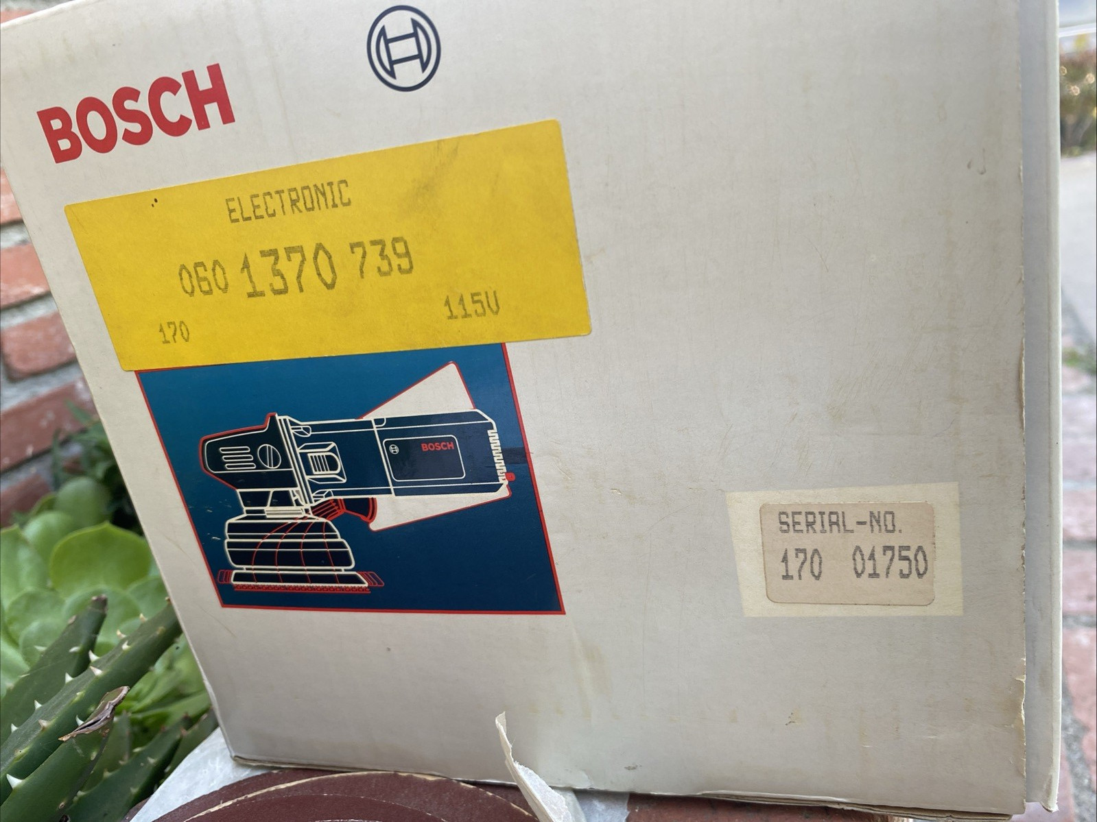 Bosch 1370DEVS Random Orbit Disc Sander/Polisher Variable Speed Made In Germany