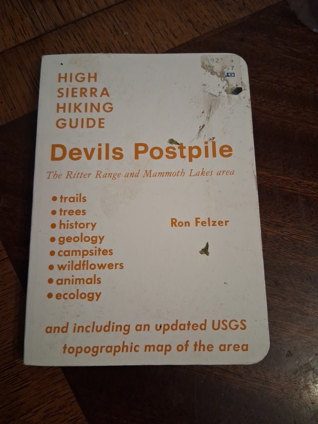 2 High Sierra Hiking Guides W Maps Used