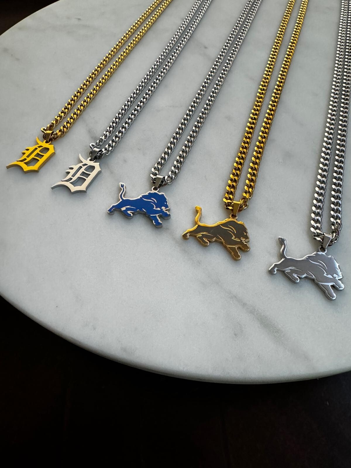 Detroit Lions & Detroit Tigers Necklaces - 5mm Cuban - 22" Chain - NFL & MLB