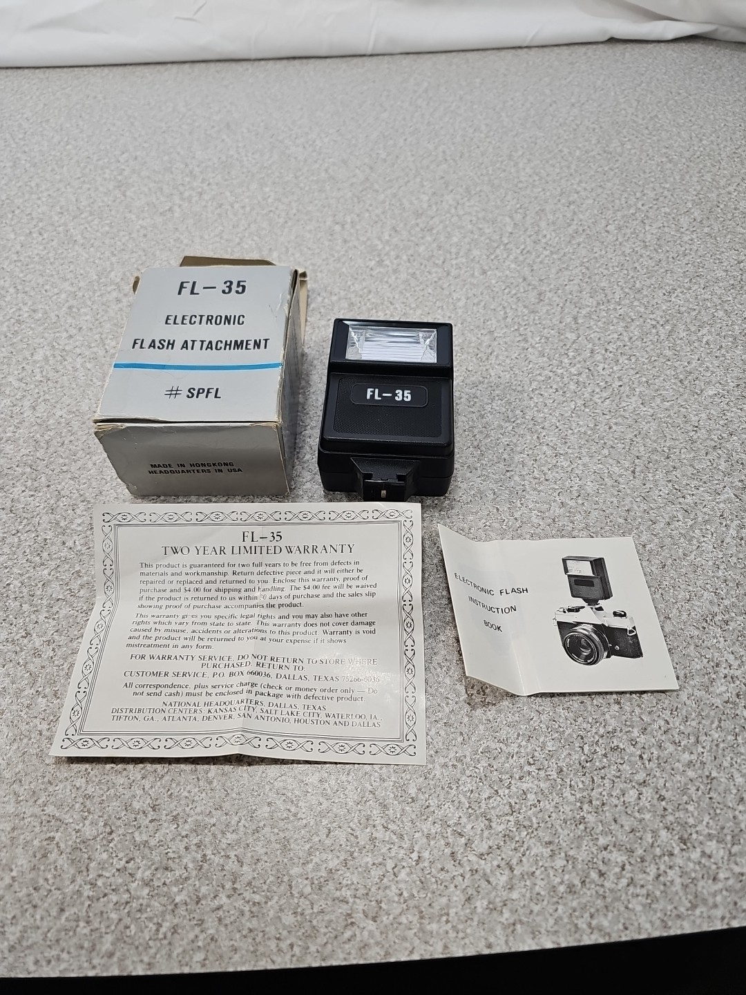 FL-35 Electronic Flash Vintage Camera Hot Shoe Tested w Box Manual