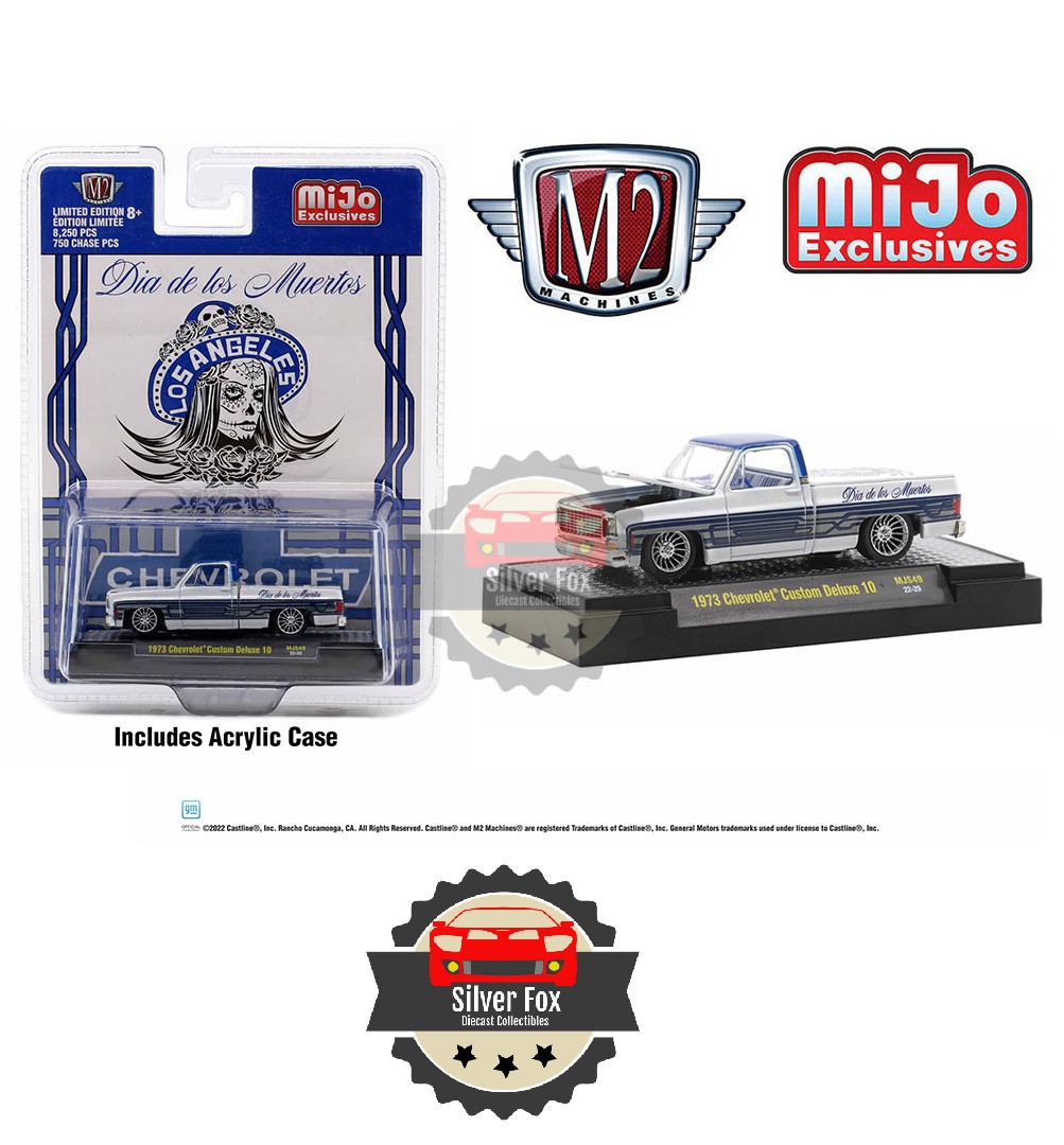 M2 Machines 1:64 - 1973 Chevrolet Custom Deluxe 10 Truck ” Dias De Los Muertos ”