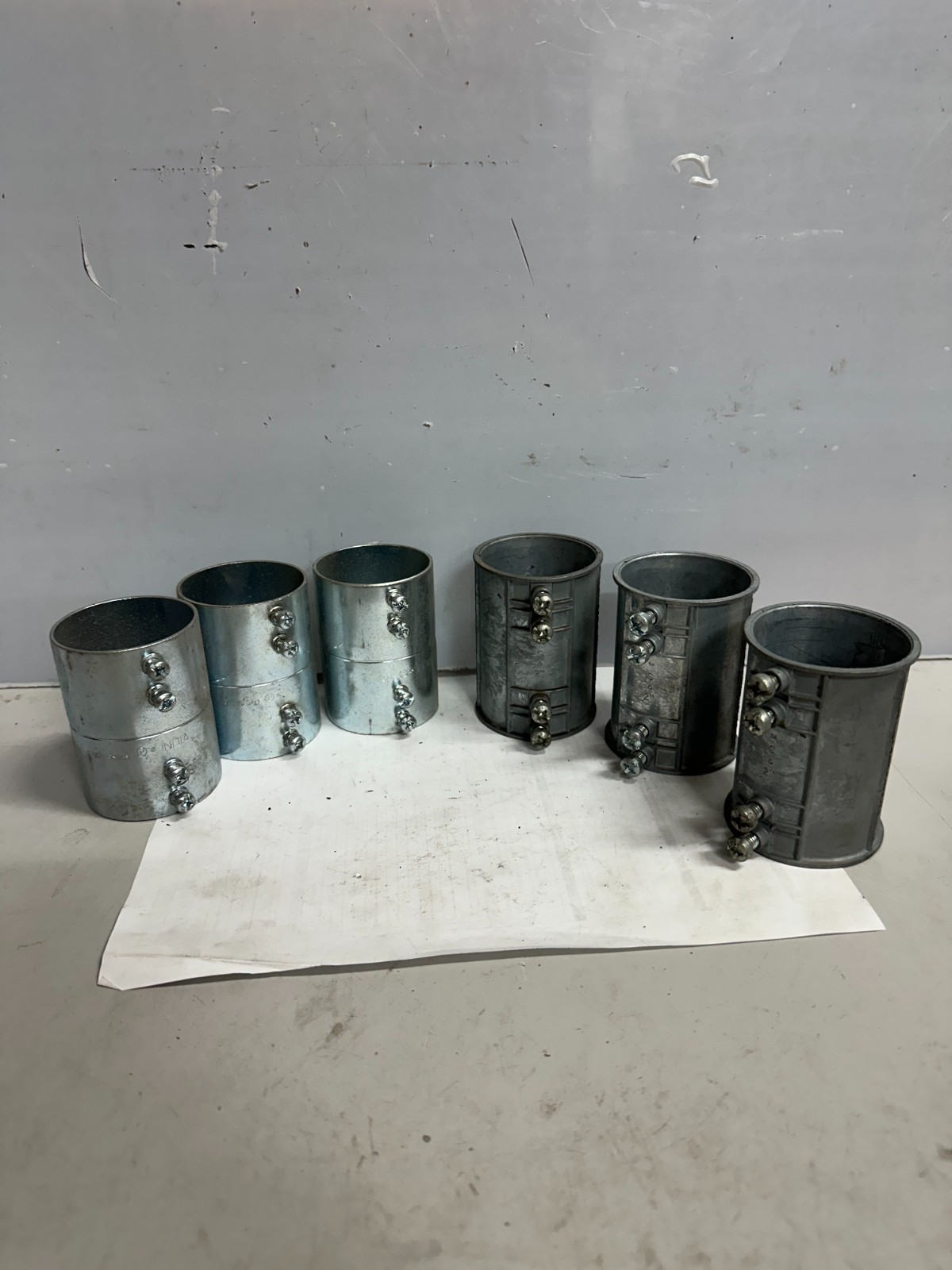 MADISON ELECTRIC MES-765 2" EMT SET SCREW COUPLING (LOT OF 6) NEW FREE SHIPPING