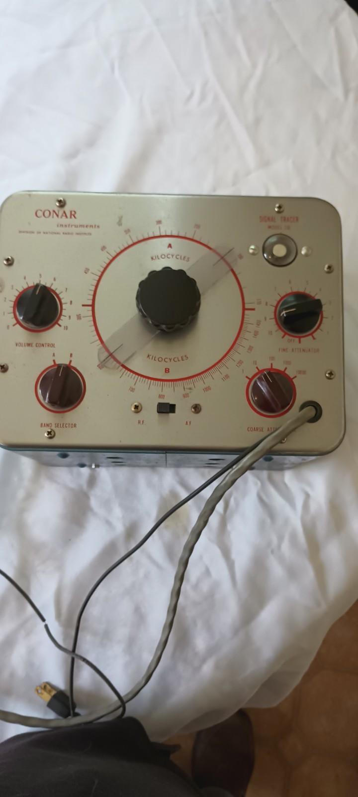 Conar Signal Tracer Model 230