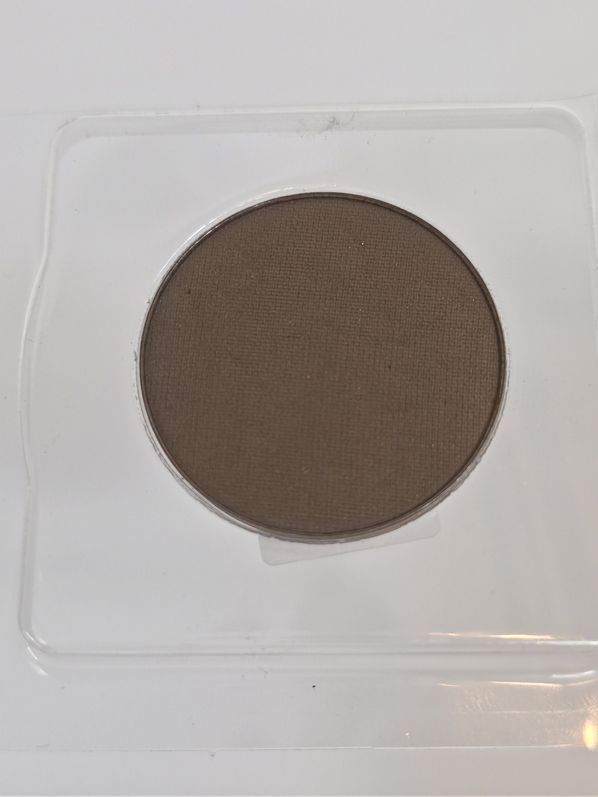 MAC Single Eyeshadow BRUN *prototype *