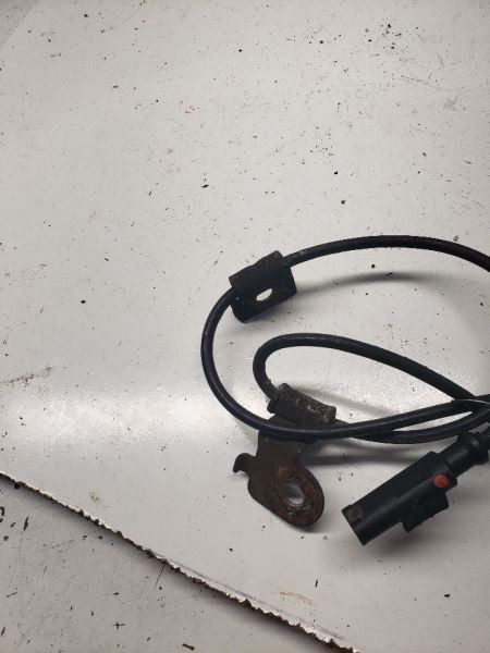 2005 Subaru Legacy Chassis Sensor OEM 1099098