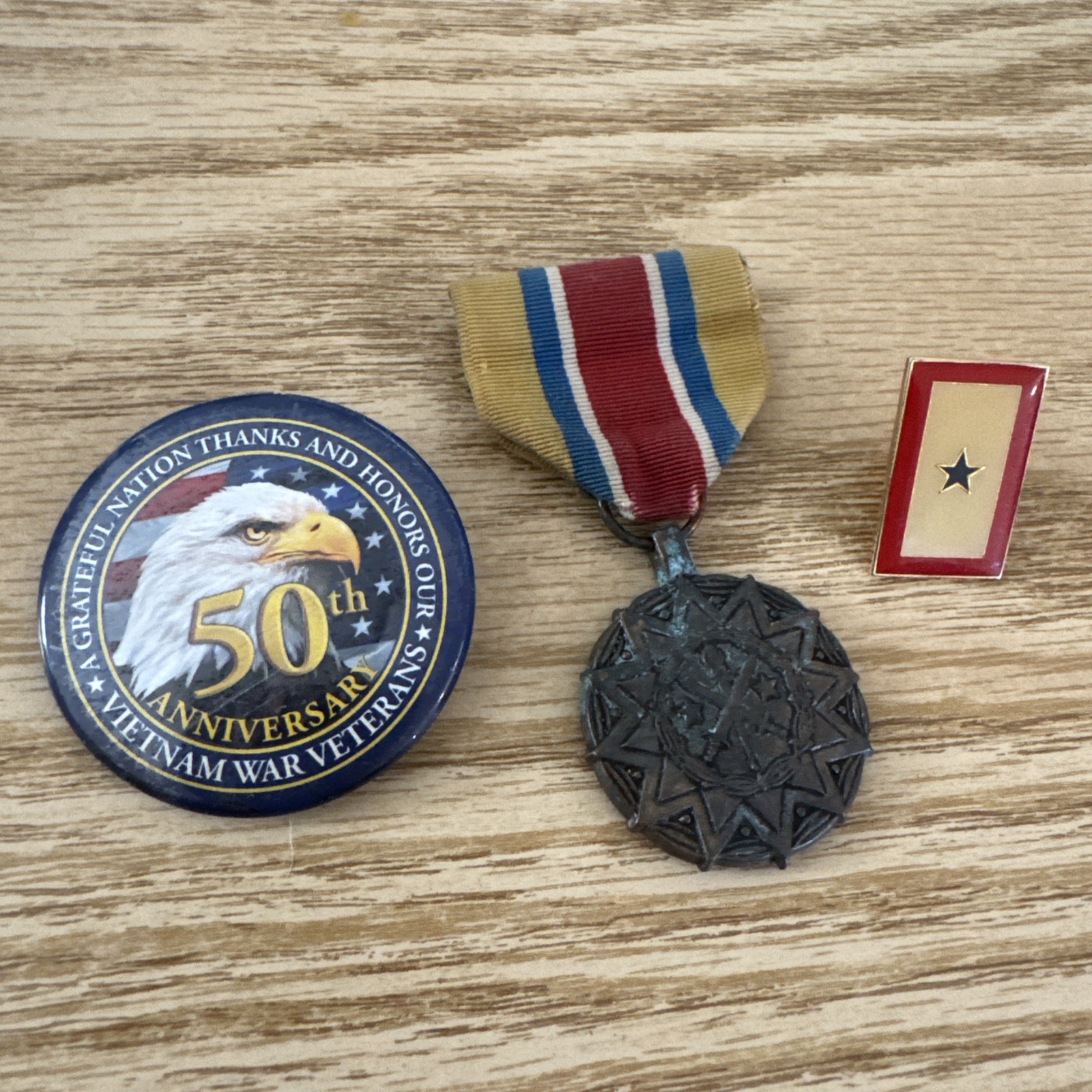 Lot of 3 Vintage Military Pins Vietnam Army Reserve Son Of Mother