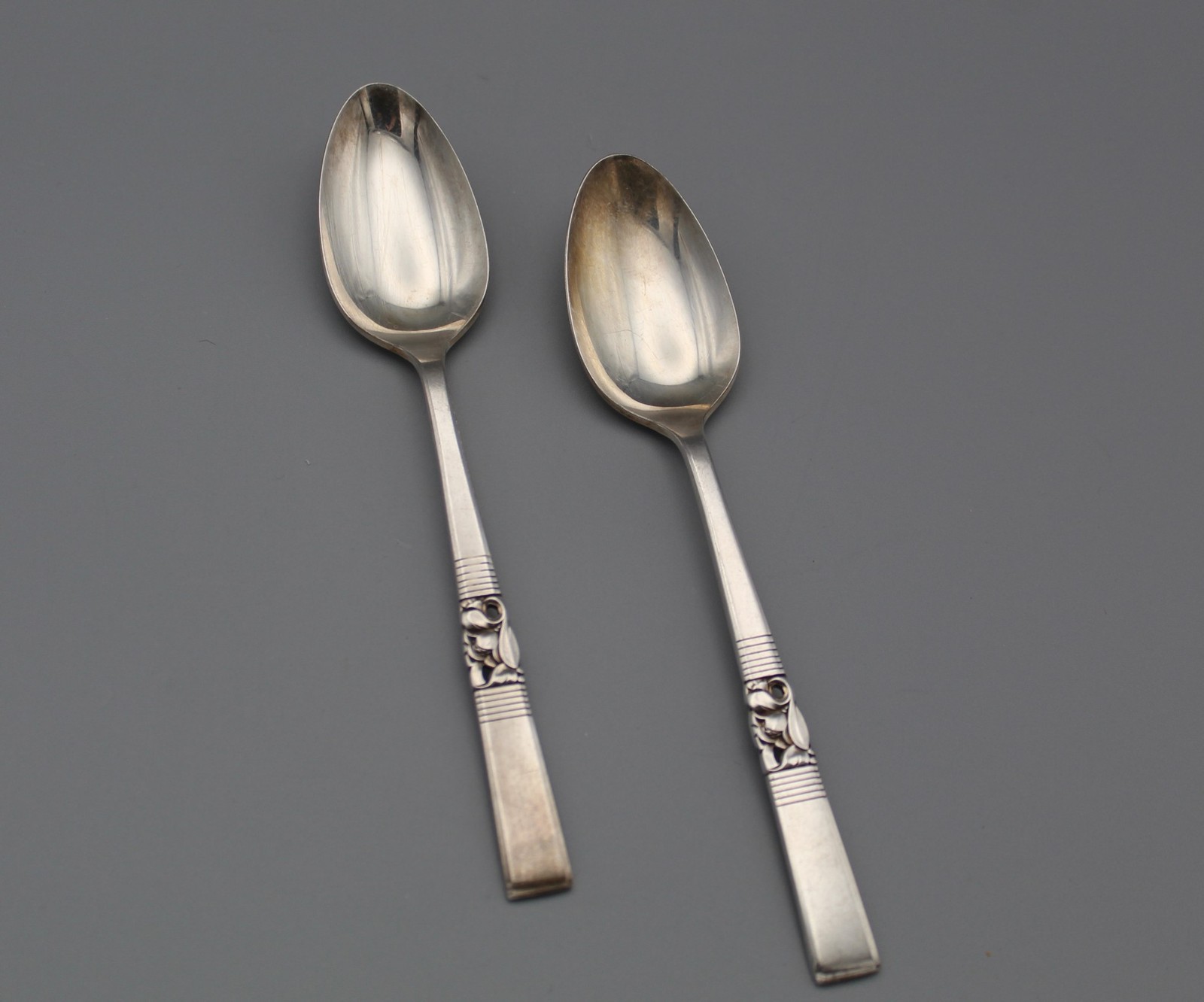 Oneida Community Silverplate Morning Star (1948) Set of 2 Teaspoons – 6.125" VGC