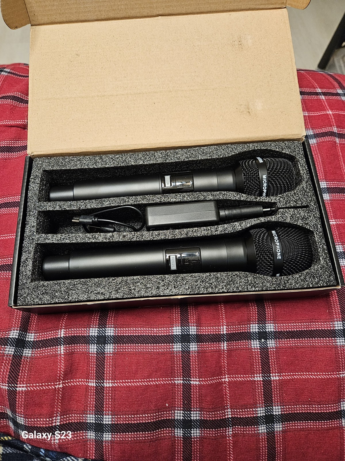 Echomussy Wireless Microphones Open Box Excellent Condition