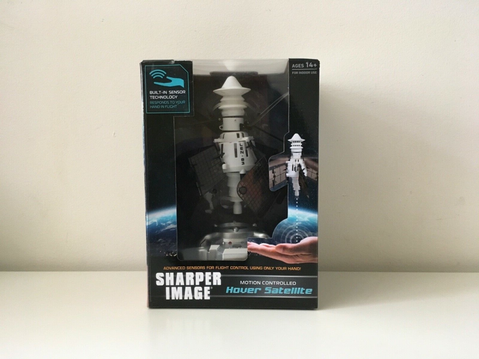 New Sharper Image Motion Controlled Hover Satellite