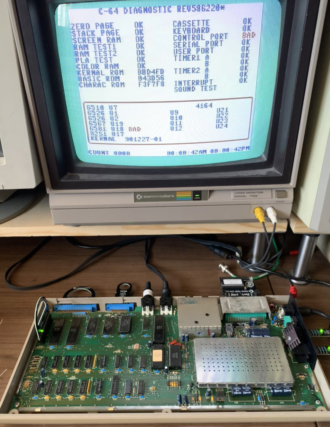 Very Rare Mimic Systems Spartan Apple II+ Plus & Commodore 64 Silver Label SB