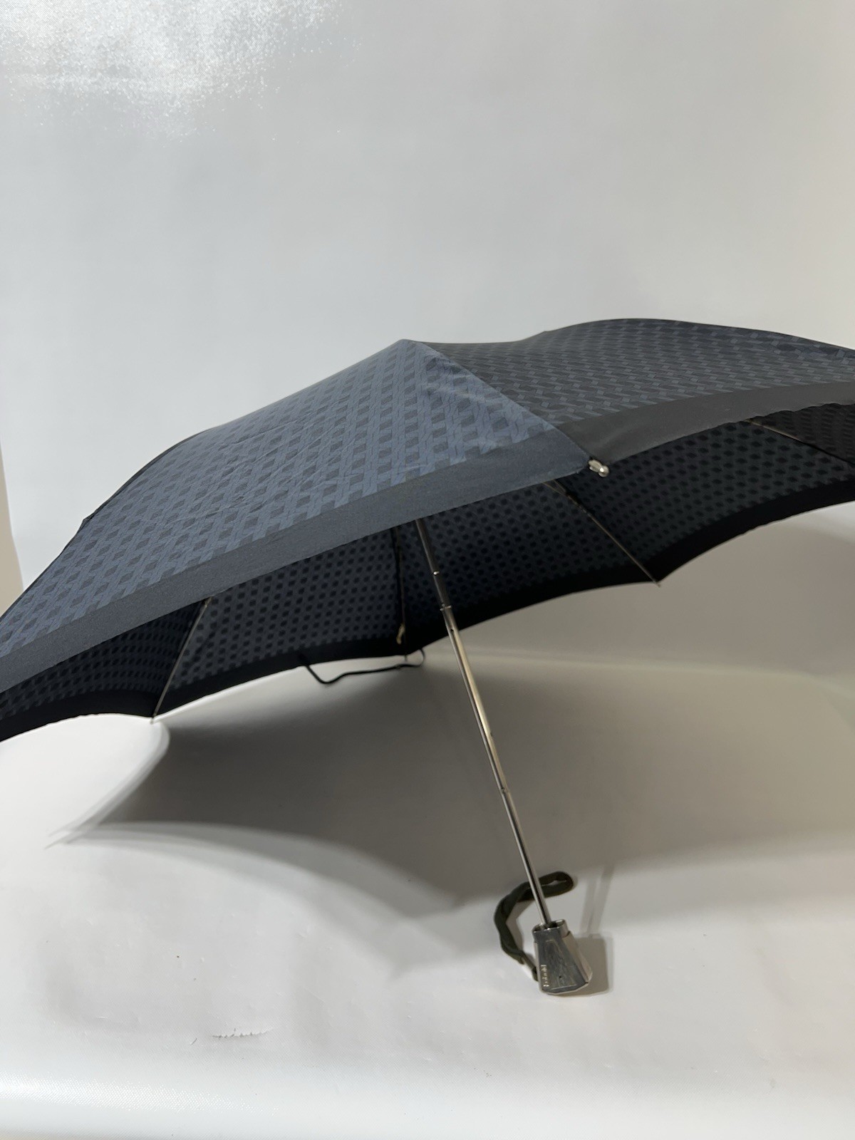 Vintage KOBOLD Automatic Navy Blue Umbrella Rain 70s 80s