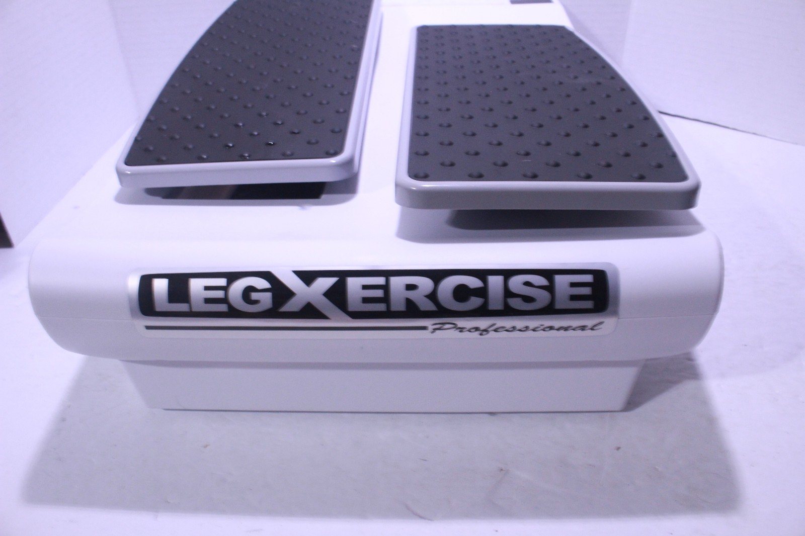 LegXercise Pro LEGX-012 Motorized Leg Exercise Machine w/ Wireless Remote Tested