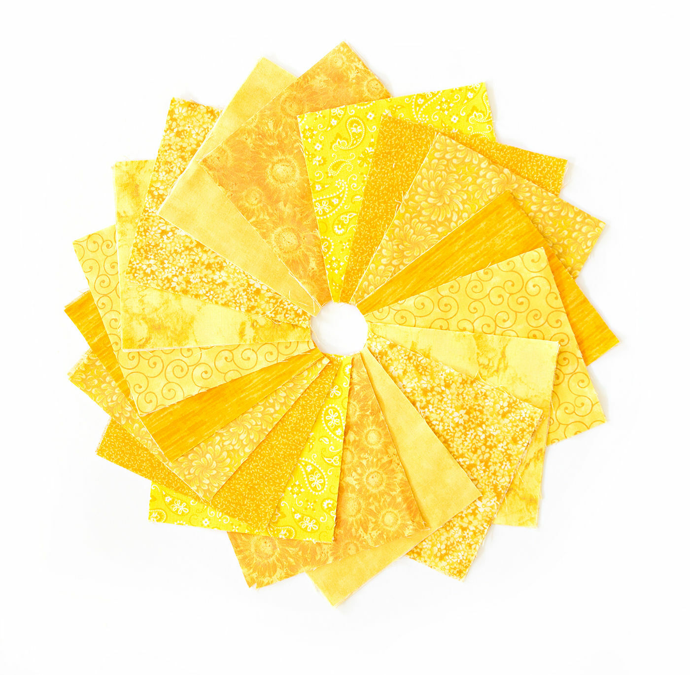 It's All Yellow 90-pc precut charm pack 5" squares 100% cotton fabric quilt
