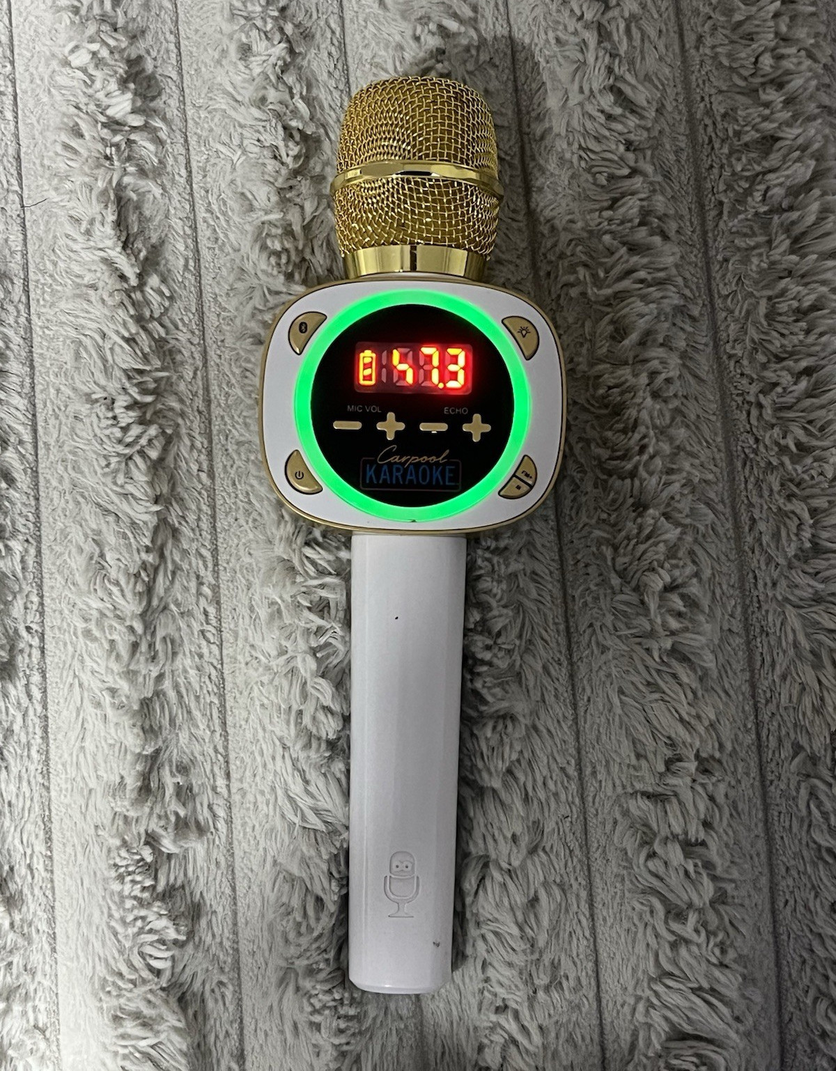 Carpool Karaoke Bluetooth Handheld Mic Back-Lit LCD On/Off White/Gold