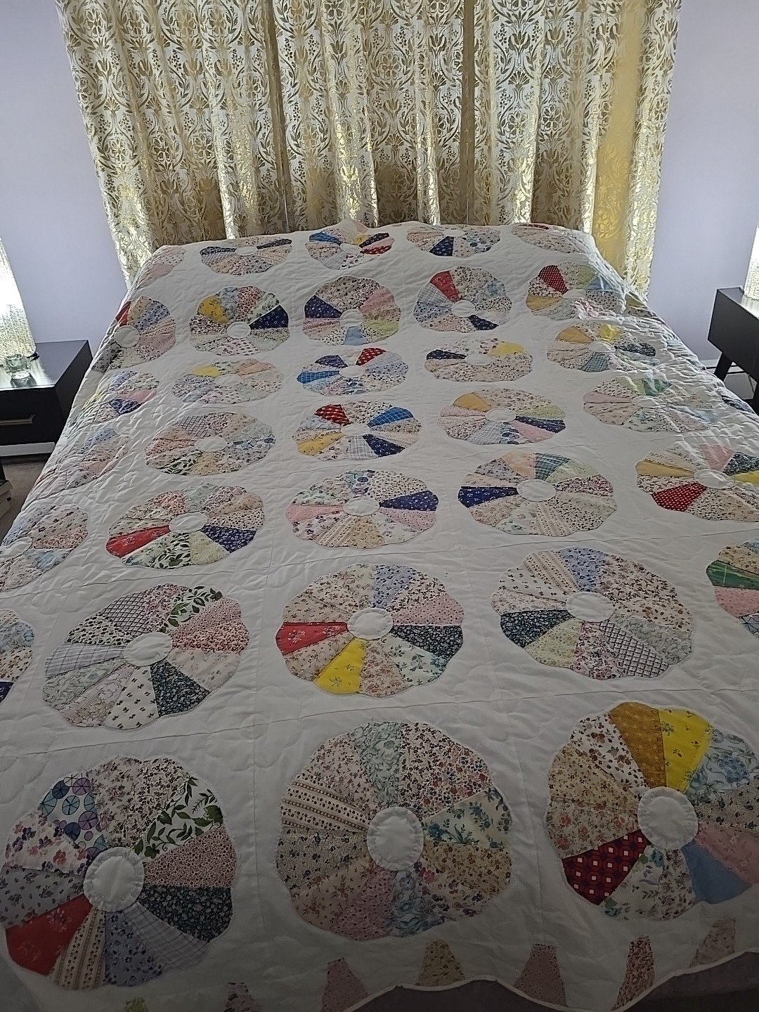 Rare 1949 Queen Handmade Dresden Plate 100% cotton Quilt