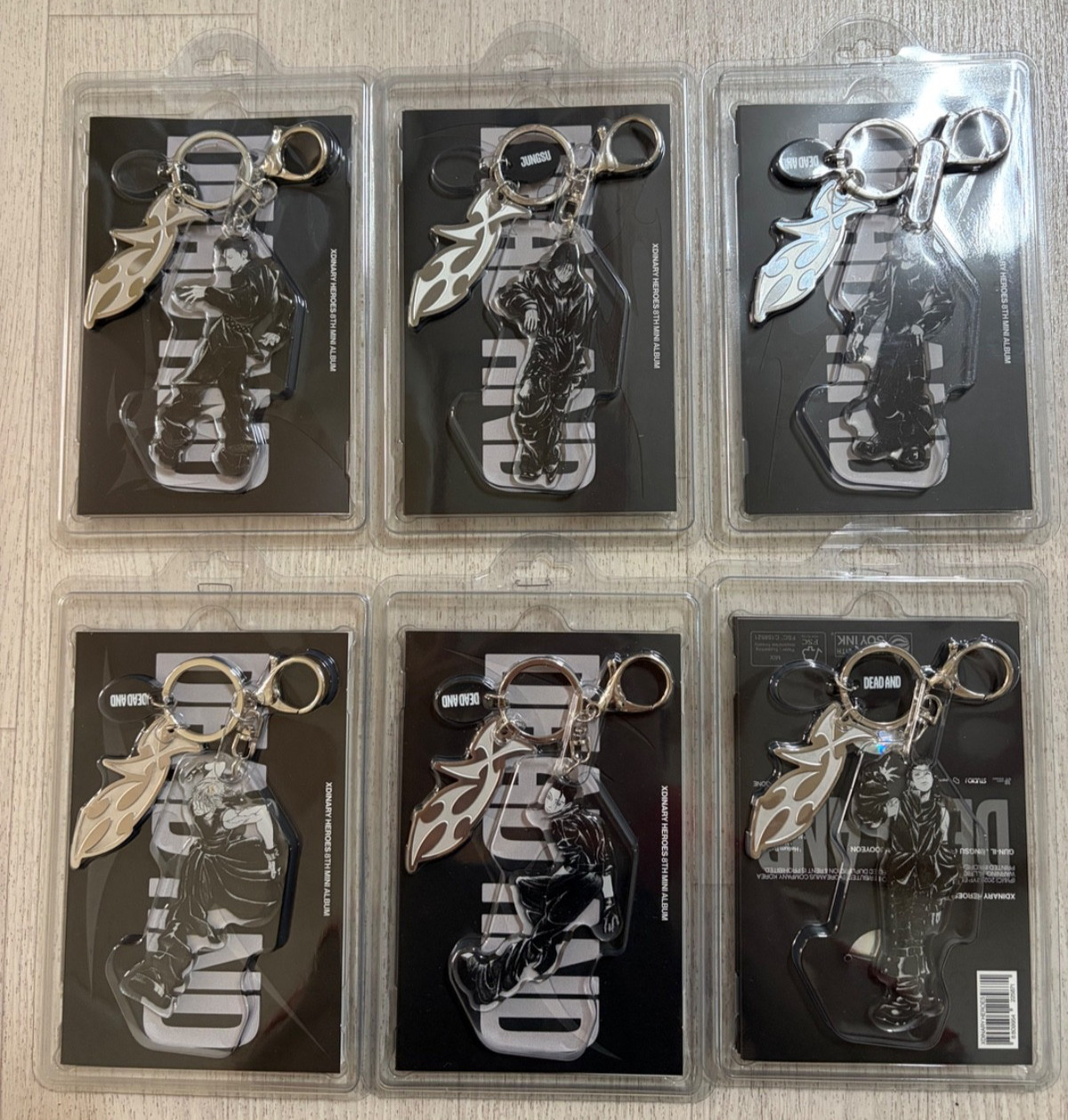 [Xdinary Heroes] DEAD AND Illustration Keyring Ver. Opened, Only Keyring