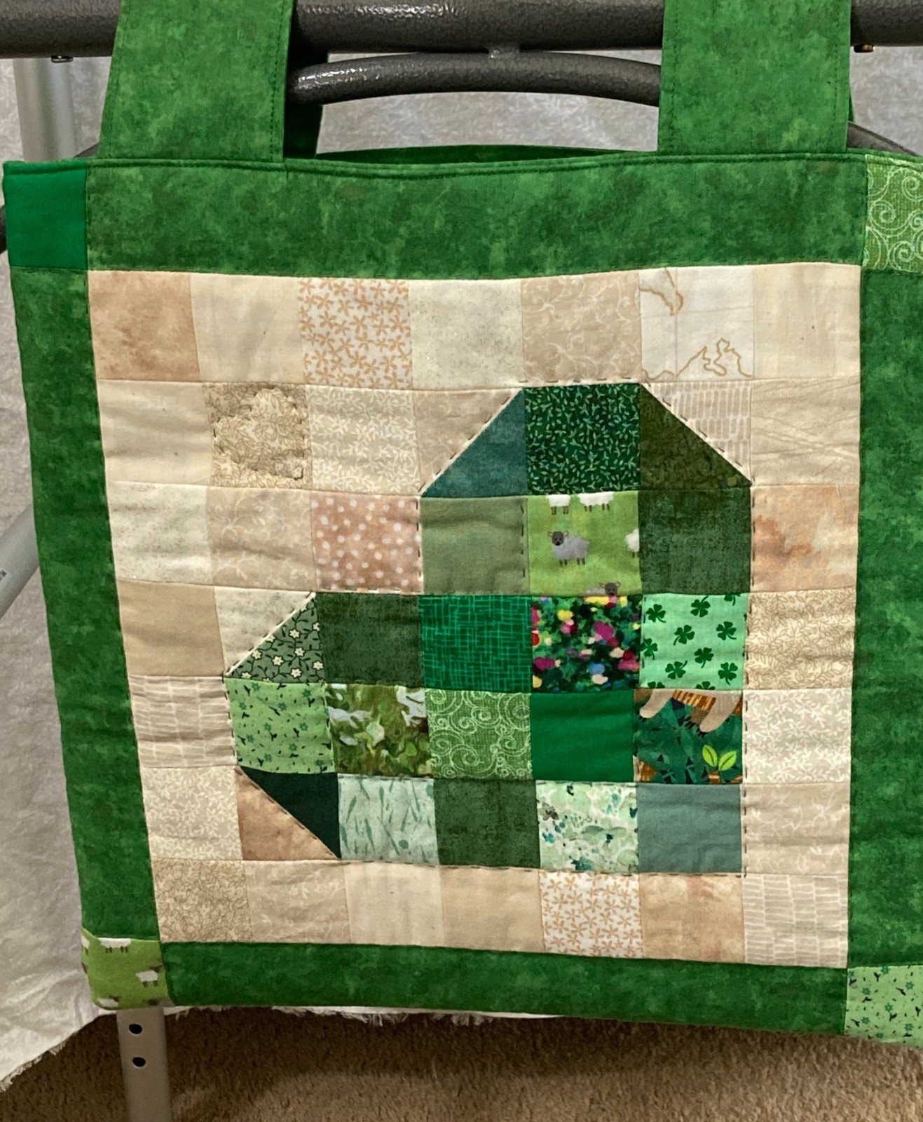 Pieced Heart Hand-quilted lined Walker Organizer/Pouch 12 X 12" handmade JWO-219