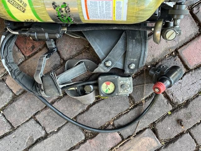 Fireman used SCBA kits (2)