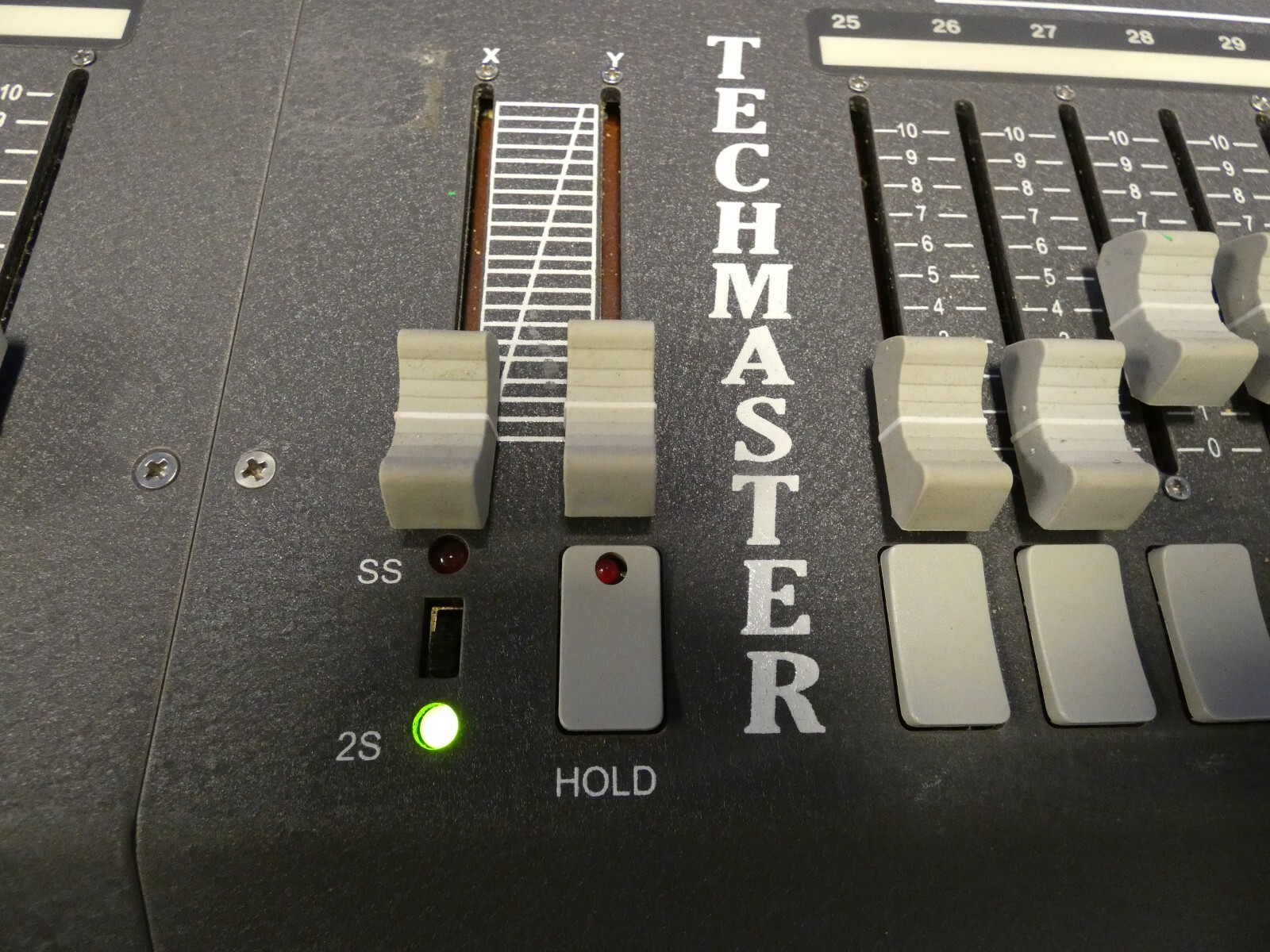 Dove Systems 24/48 (TM-TS 24/48) Techmaster Dimming Console w/Power Supply