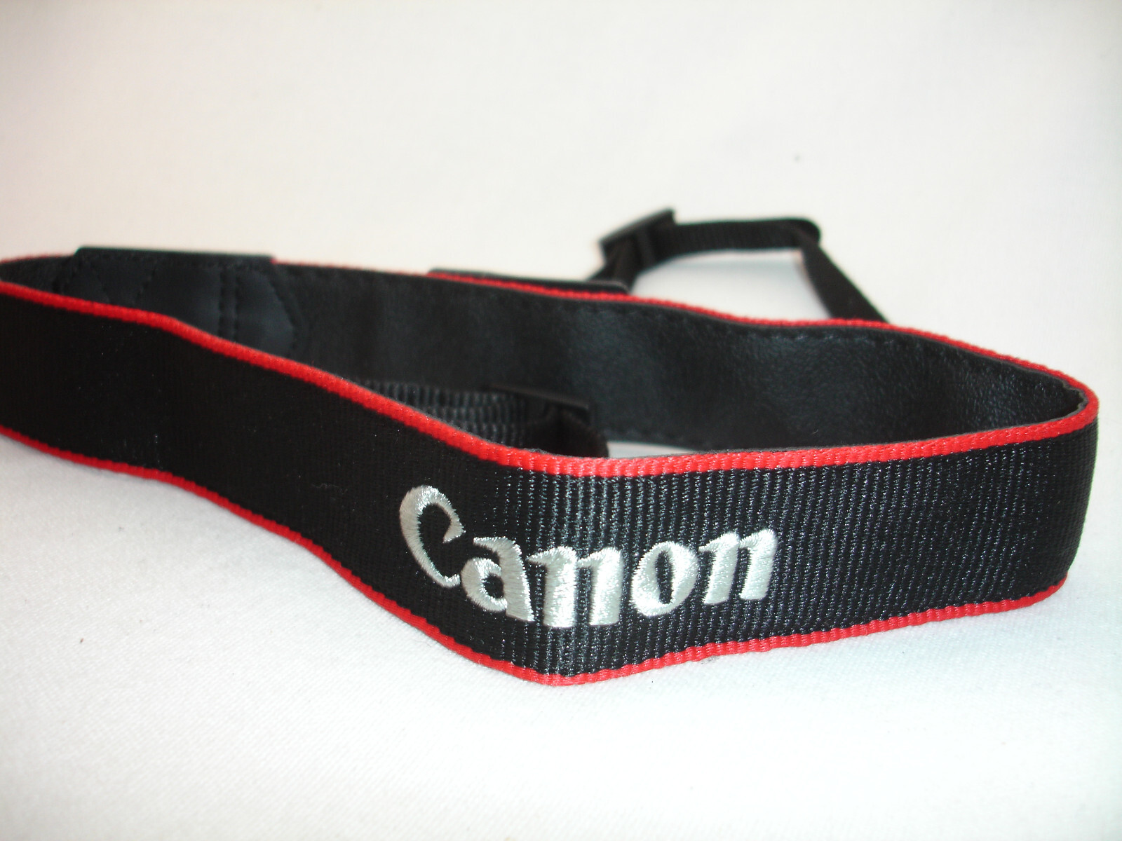 CANON EOS R7 CAMERA NECK STRAP for Mirrorless camera ER-EOSR7