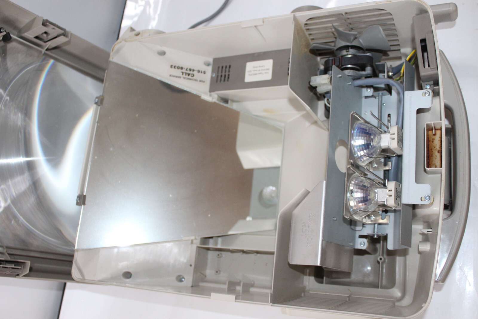 Apollo Concept 2210 Portable Overhead Projector