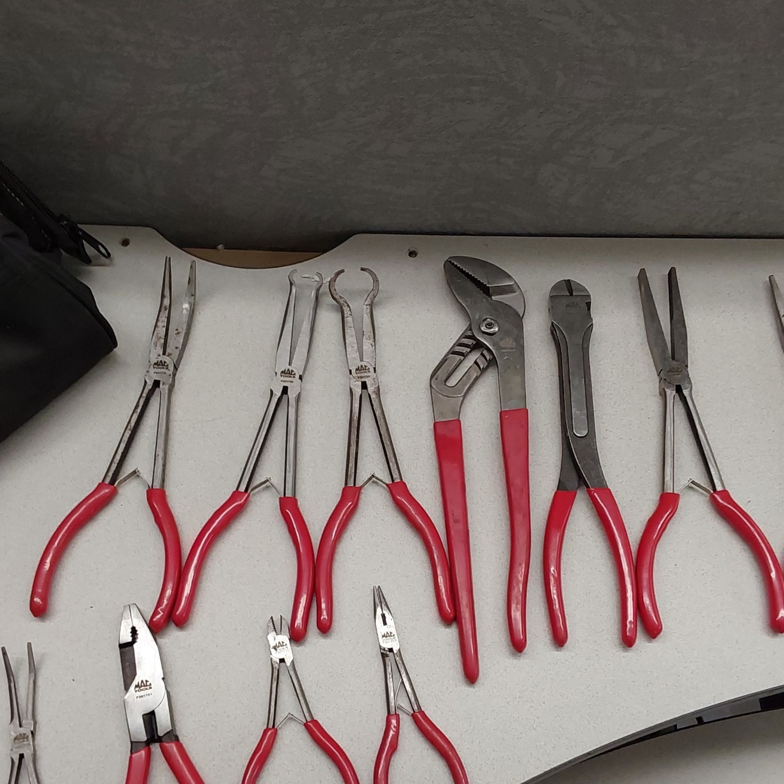 Mac Tools 1 Piece Pliers Set Long Reach Adjustable Red Handle