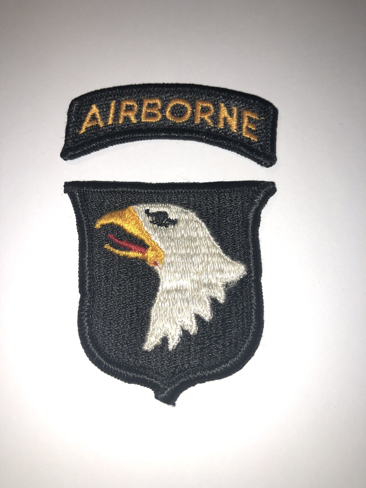 101st Airborne Division with Tab U.S. Army Shoulder Patch Insignia