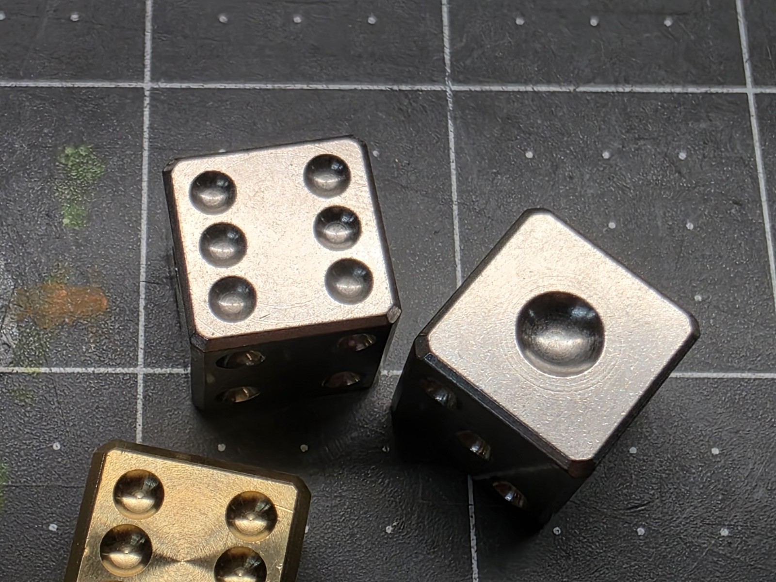CountyComm Pair-A-Dice Ultem/Brass/Titanuim Dice Sets