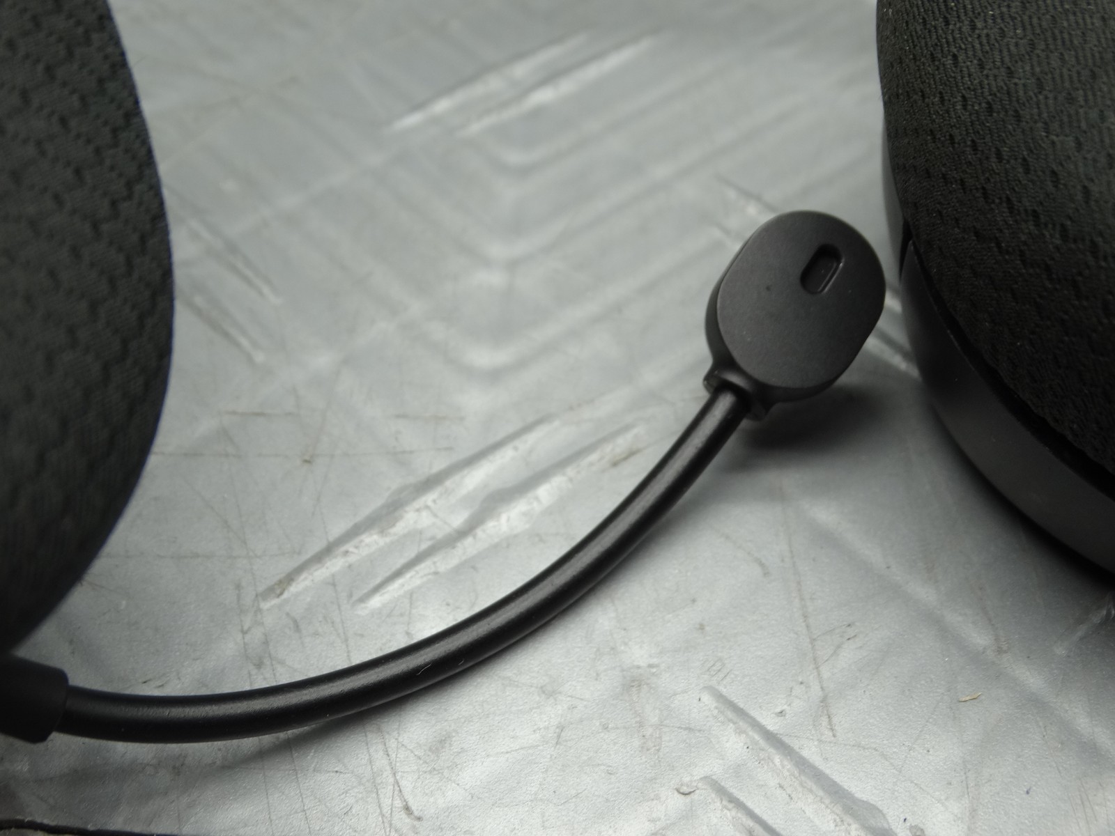 SteelSeries Arctis 1 Wireless Stereo Gaming Headset for PC Black **READ**