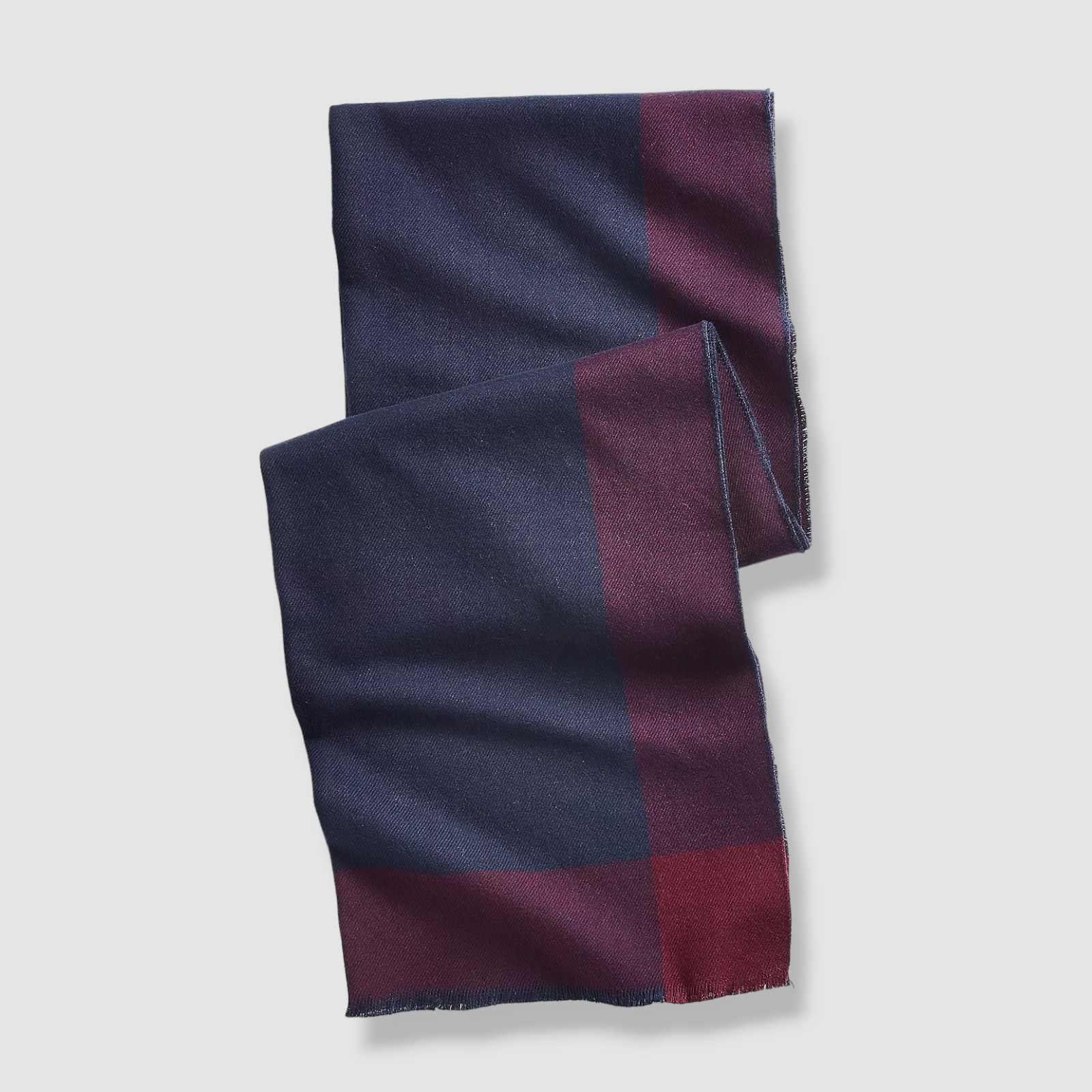 $40 Alfani Men's Blue Red Colorblocked Scarf One Size