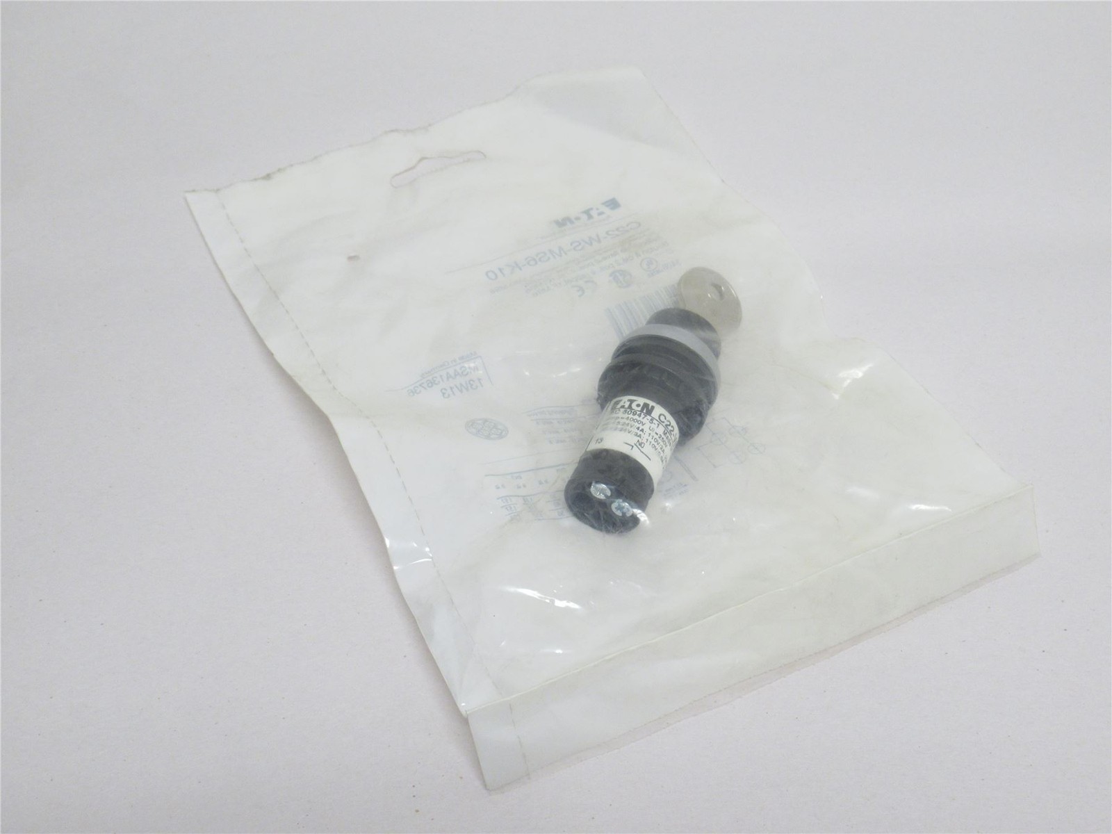 240294 New-No Box; Eaton C22-WS-MS6-K10 Keyed Selector Switch; 2-Pos; 1-NO