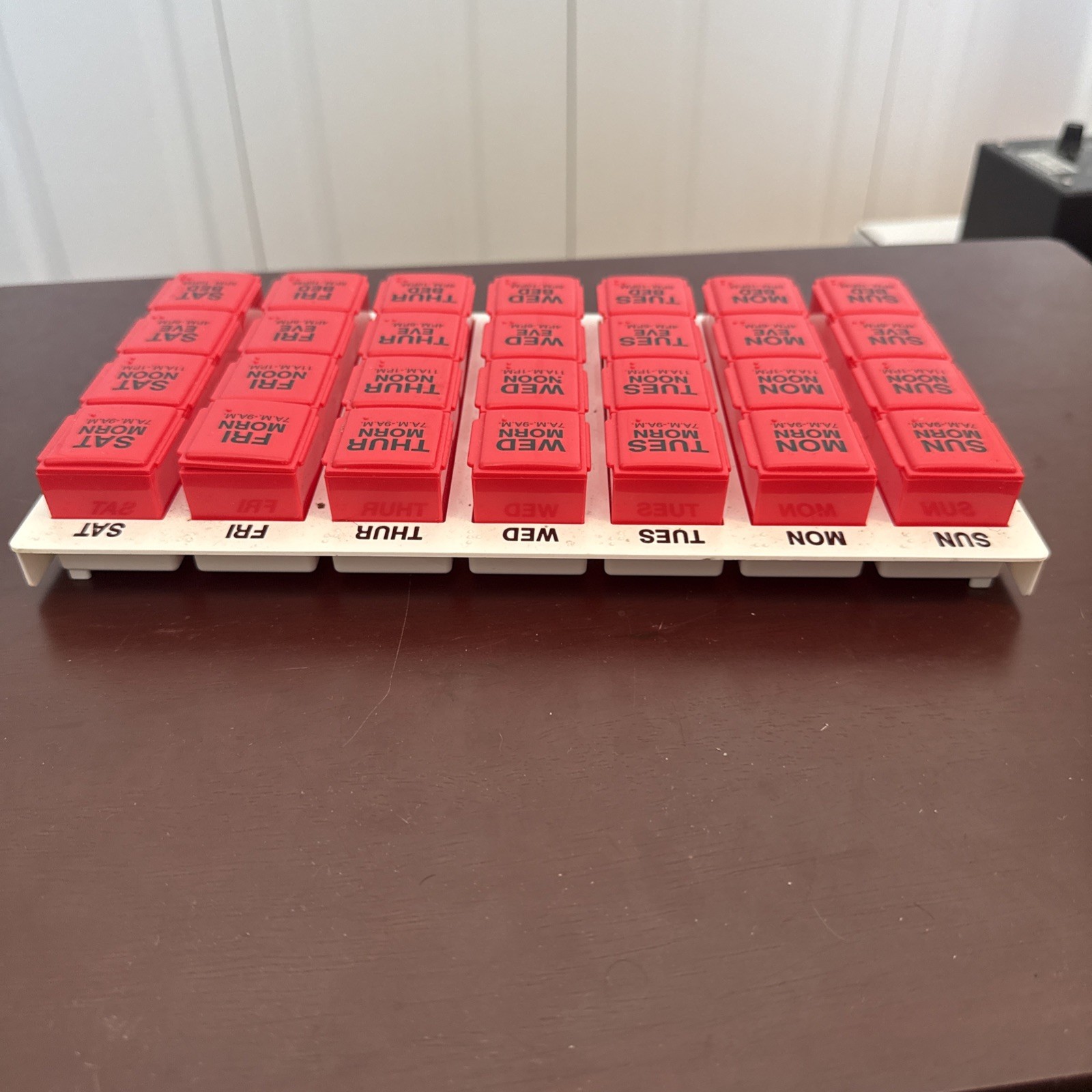 Procrit Epoetin Alfa Weekly Medication Organizer 4x/Day EMPTY Promo Box