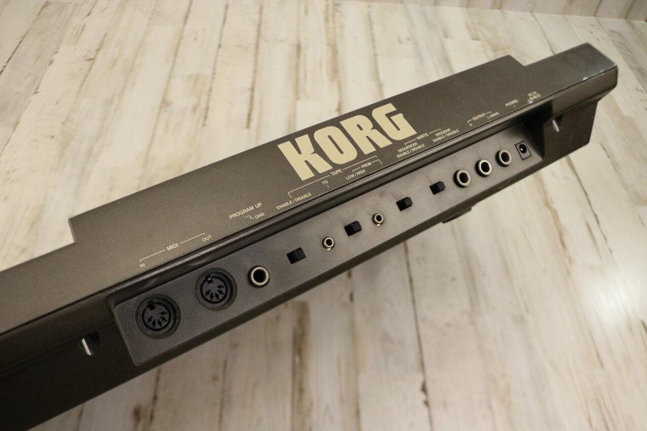 PROJECT Korg Poly 800 (020)
