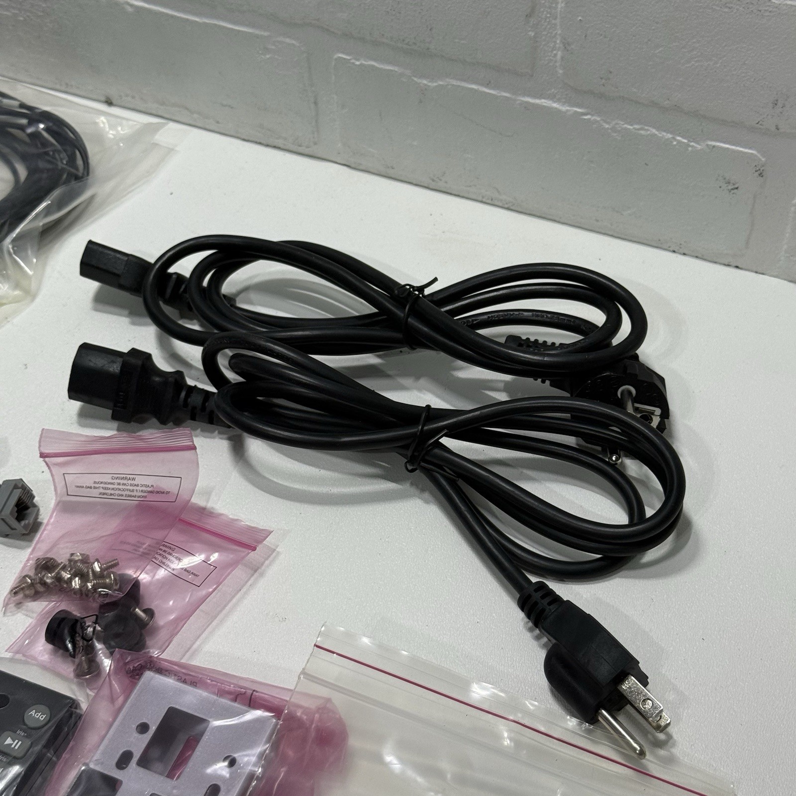 NEW Bosch DIVAR AN3000/5000 Accessories Software Remote Wiring Harness