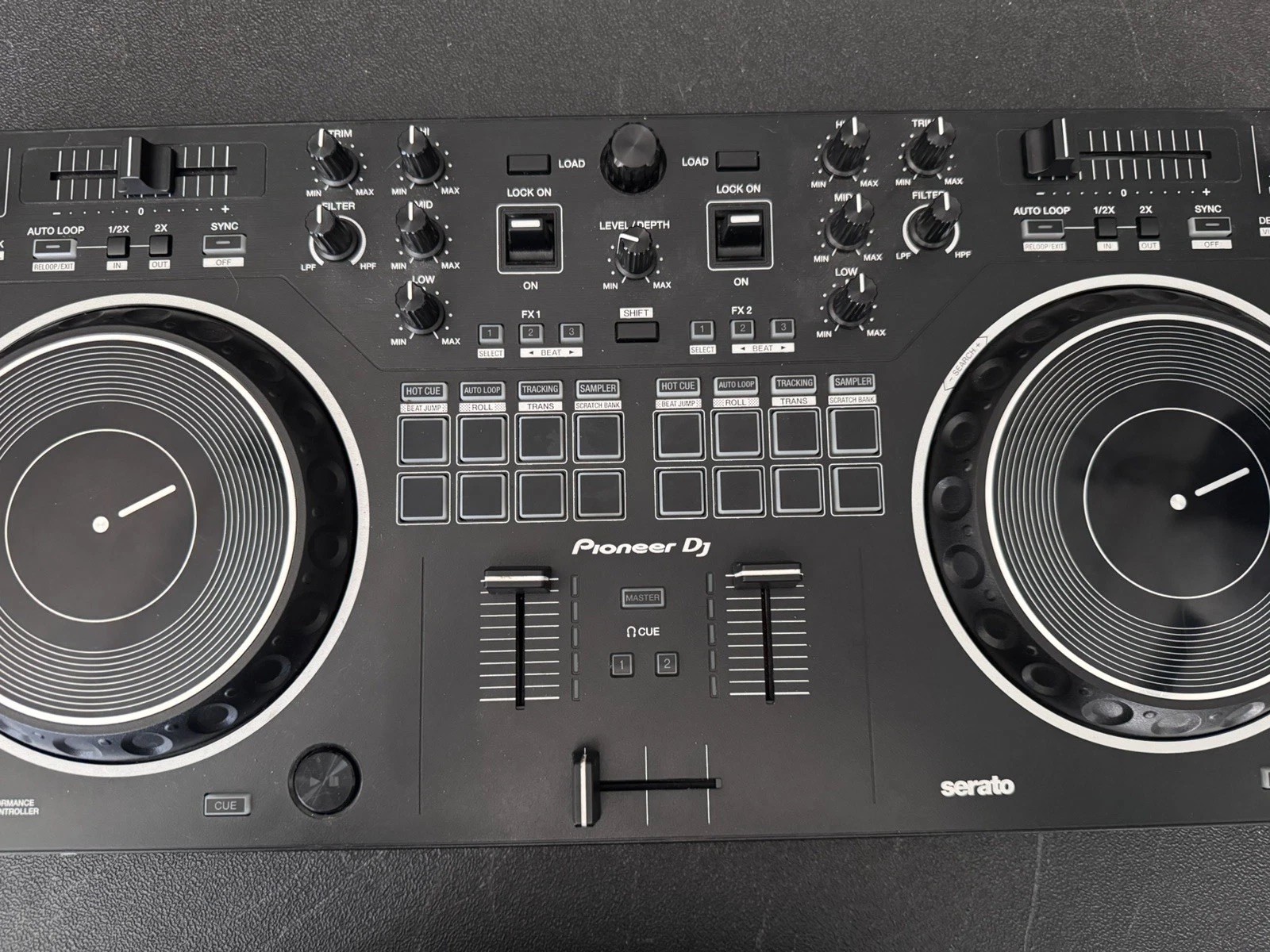 Pioneer DDJ-REV1 Double Deck Controller - Black