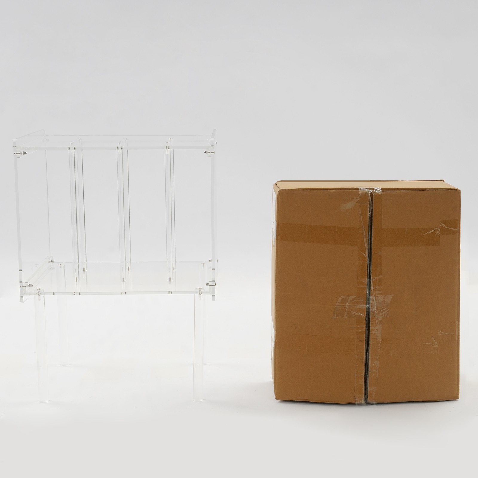 Clear Rectangular Side End Table/Night Stand Acrylic Side Table 47.6*37*66cm