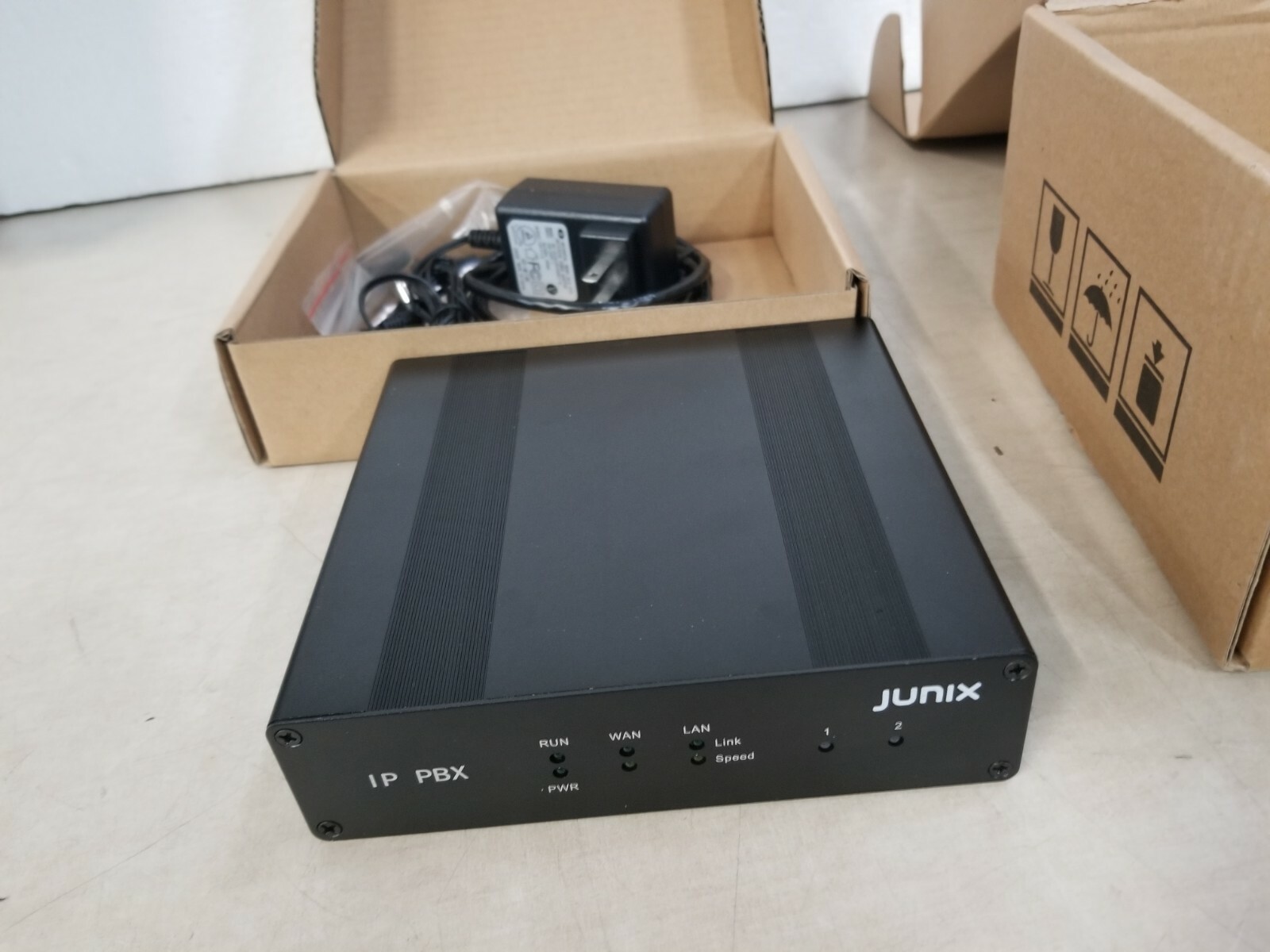 Junix IP PBX Control Box, 2 Port