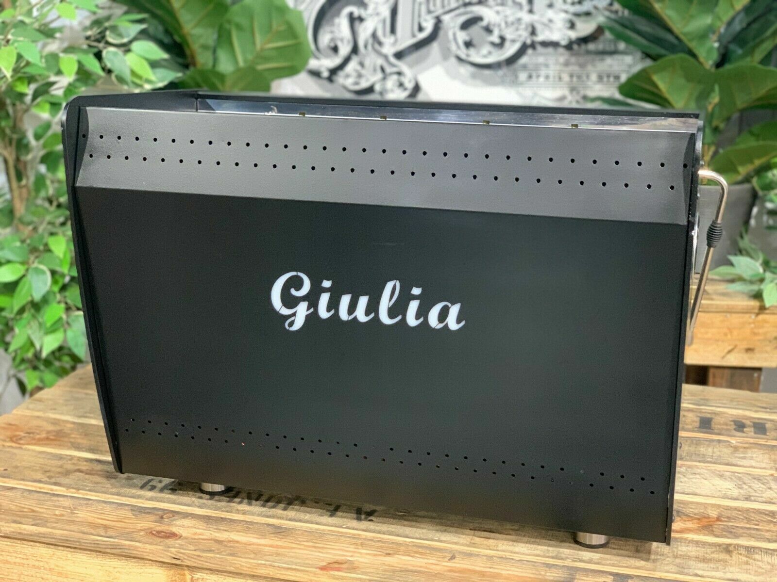 BRUGNETTI GUILIA MANUFACTUM 2 GROUP BLACK ESPRESSO COFFEE MACHINE COMMERCIAL