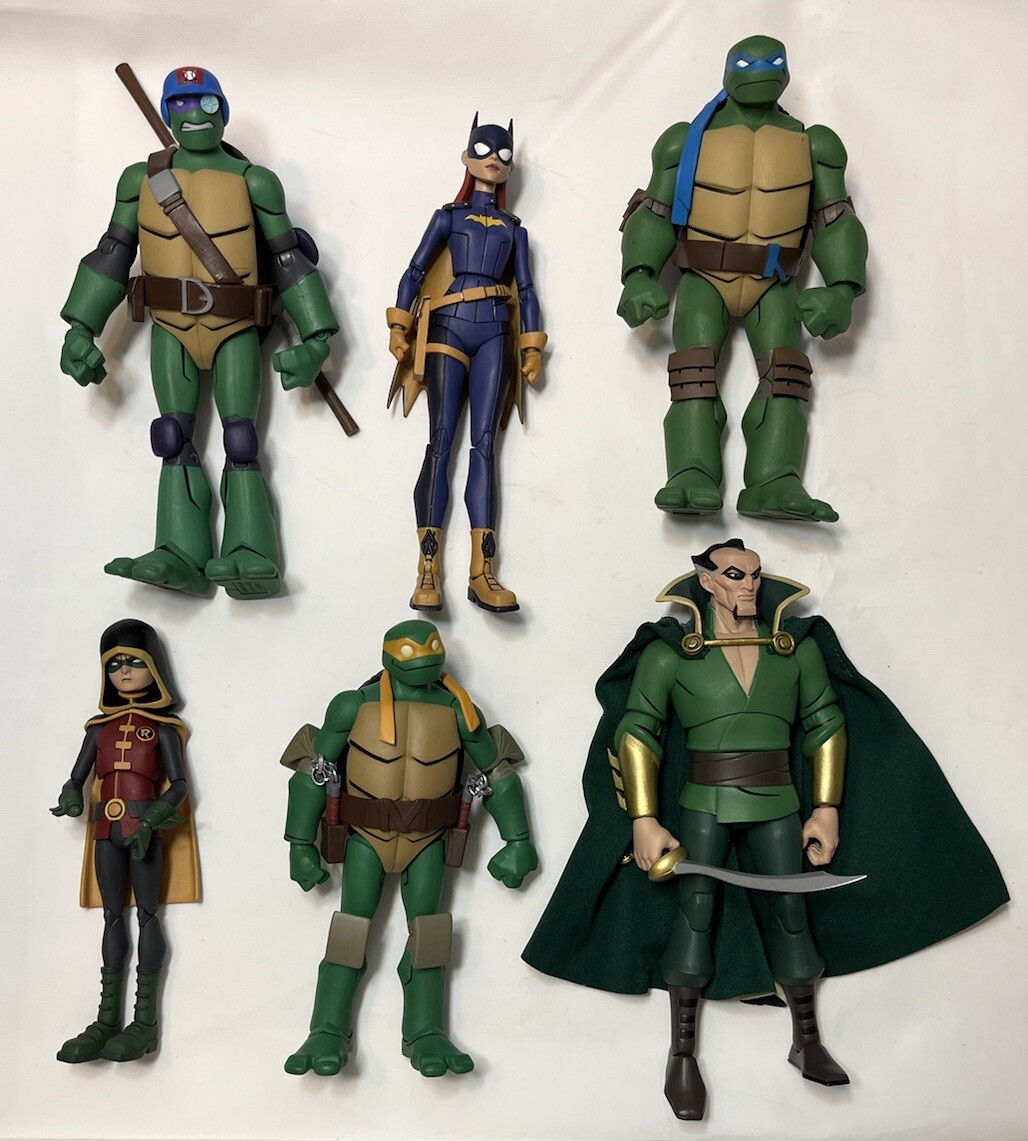 Neca BATMAN VS TMNT GameStop Teenage Mutant Ninja Turtles Action Figure Lot