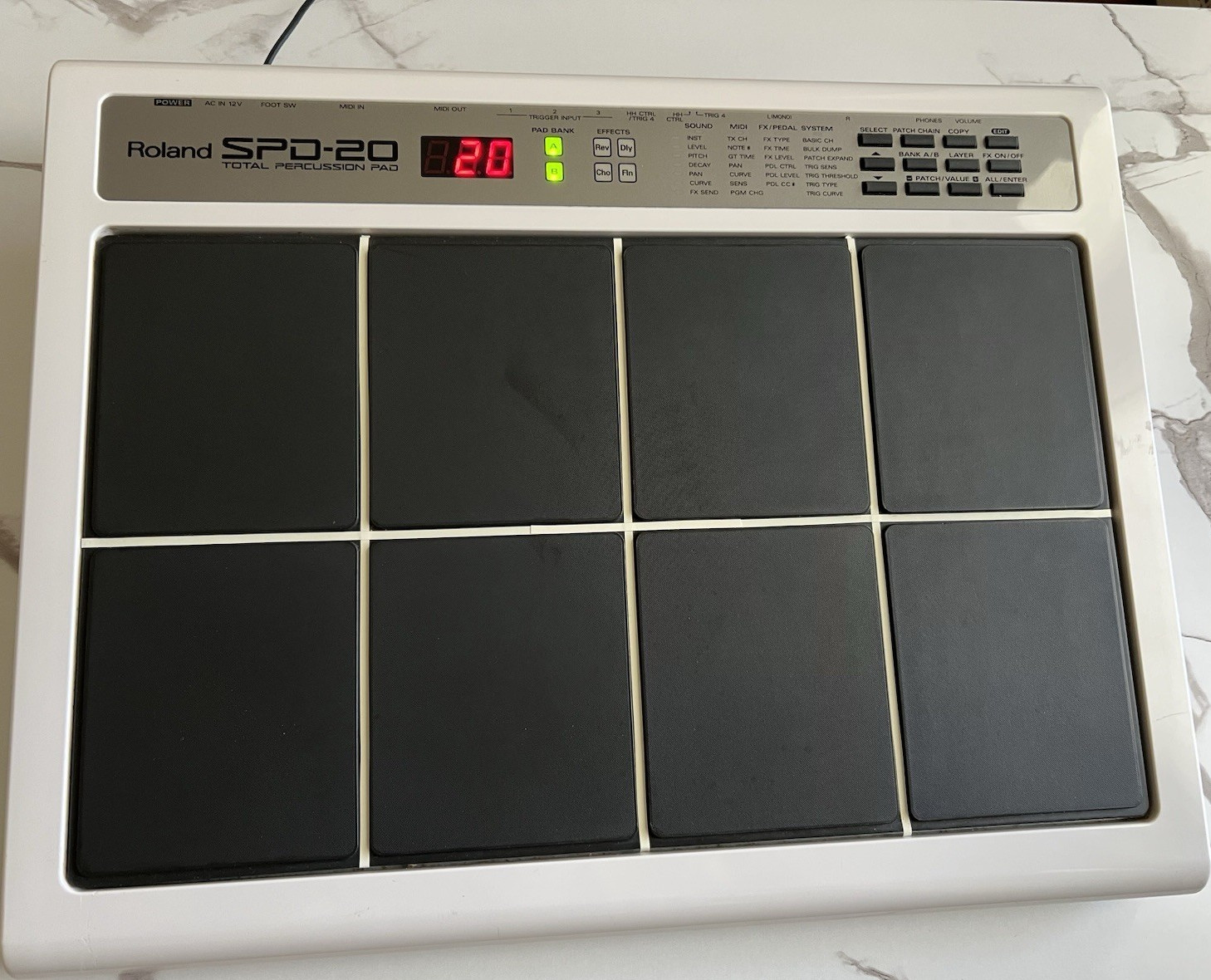 Roland SPD-20 Drum Pad, Built-in Effects, Programmable, 8 Pads, Power Adapter