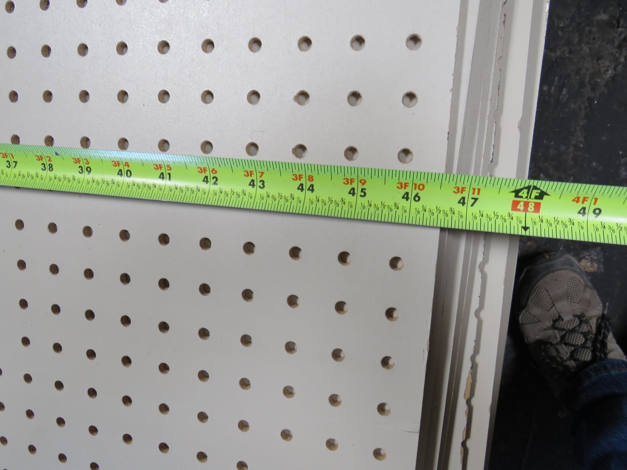 LOT OF 26 46X48X1/4 HARDBOARD PEGBOARD T158958