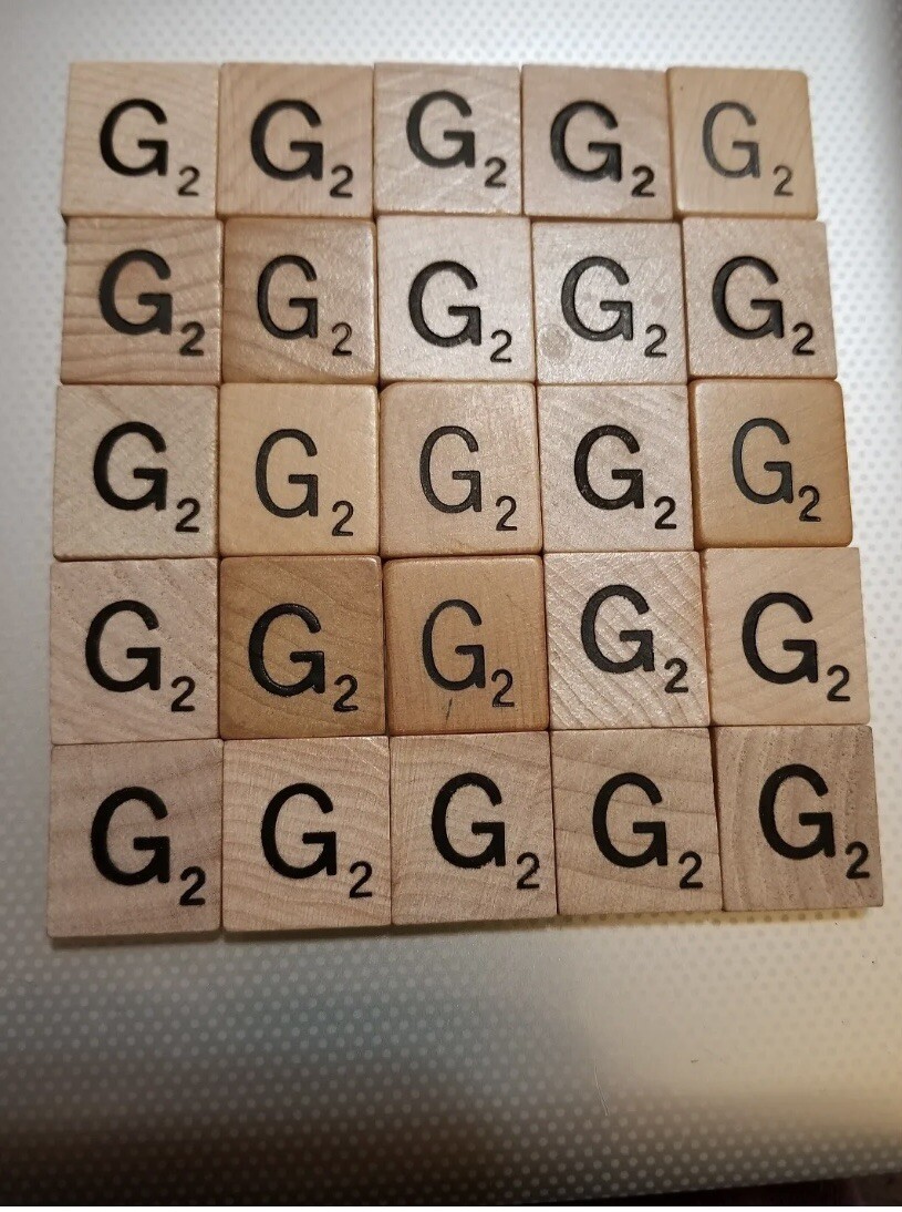 Lot of 25 Scrabble Tiles Letter 'G'