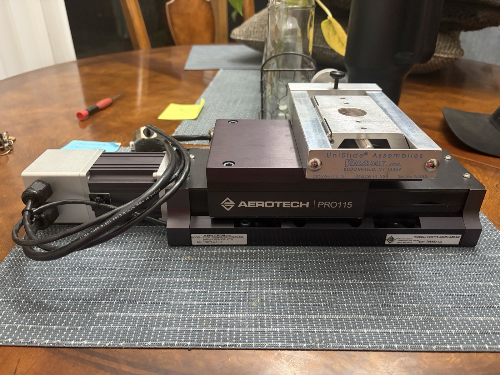 Aerotech Pro 115  Series Linear Stage  High Precision Motorized G2U